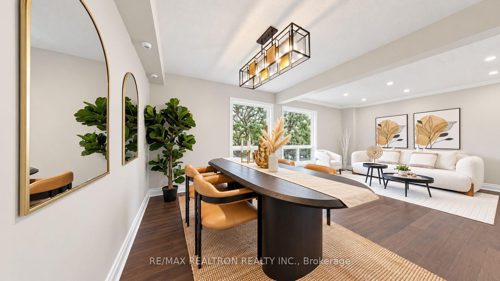 Photo 15 of Unit 22, 646 Village Parkway, Markham, Unionville — HOMEH