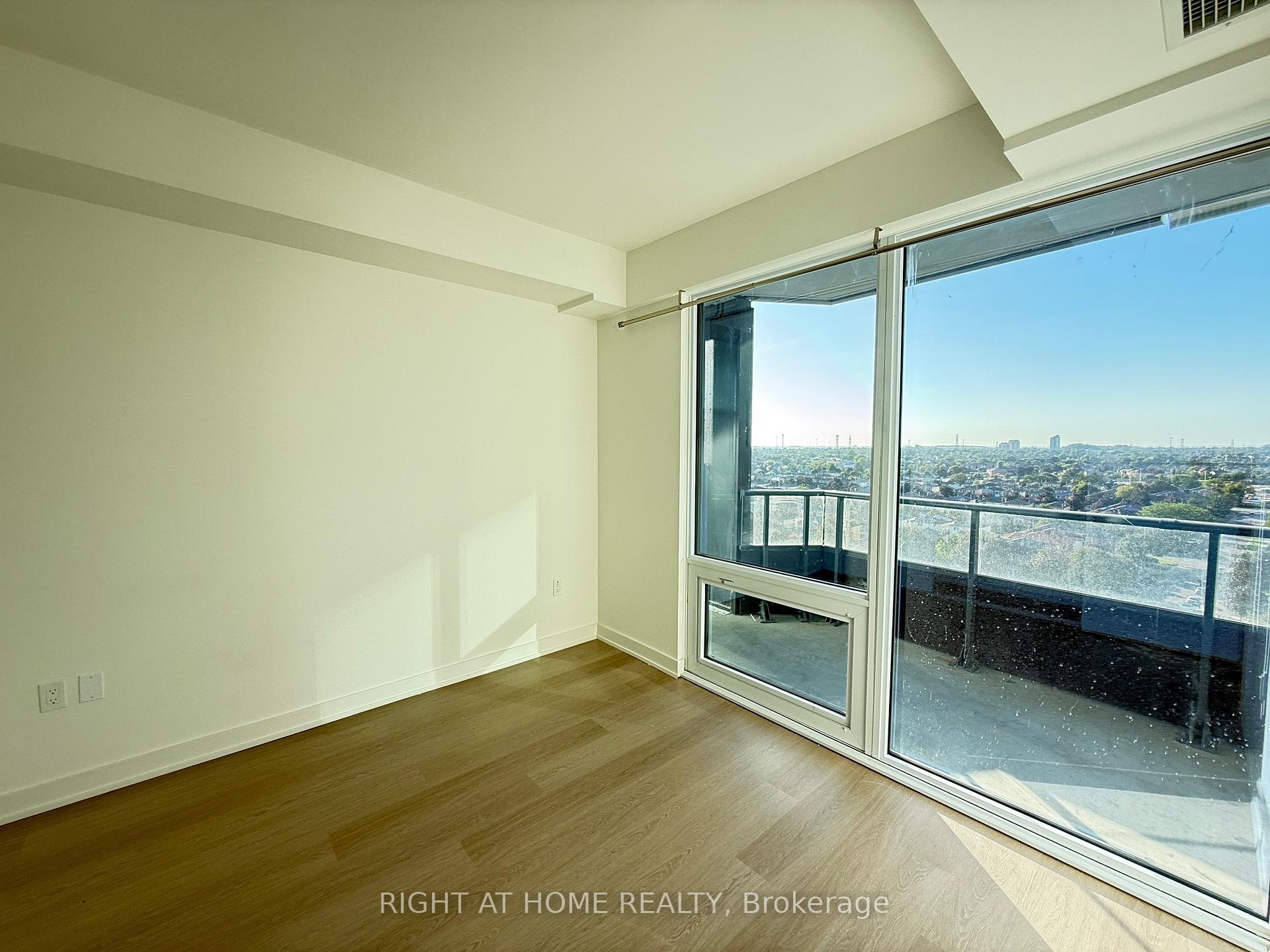 Photo 22 of Unit 802, 448 Burnhamthorpe Road, Mississauga, City Centre — HOMEH