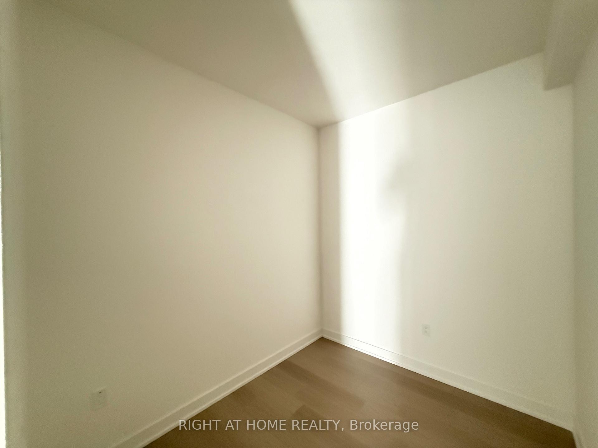 Photo 24 of Unit 802, 448 Burnhamthorpe Road, Mississauga, City Centre — HOMEH