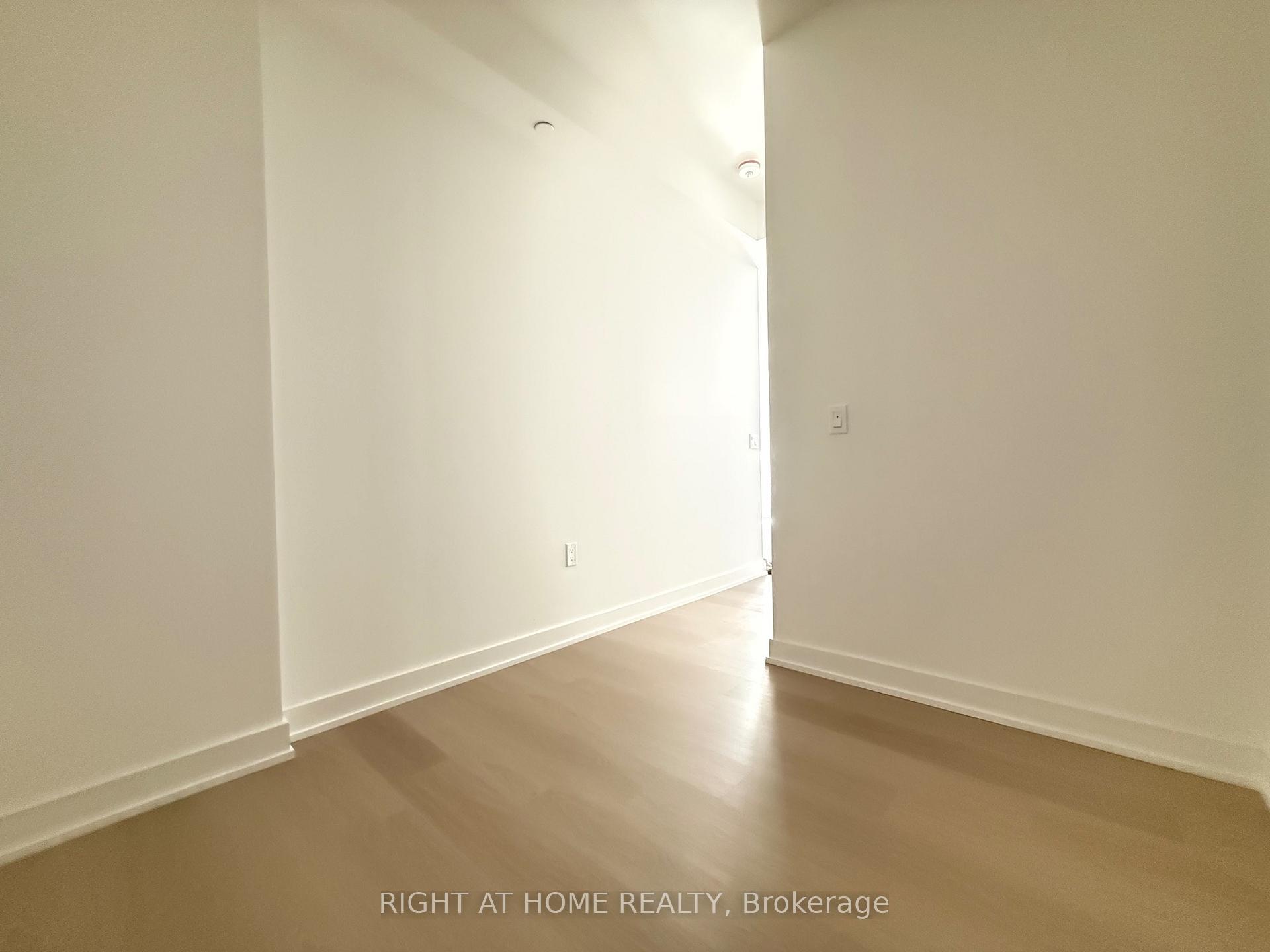 Photo 25 of Unit 802, 448 Burnhamthorpe Road, Mississauga, City Centre — HOMEH