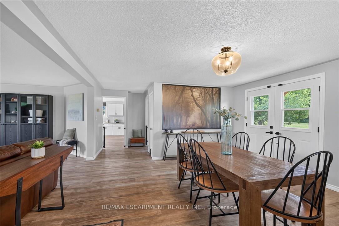 Photo 11 of 1093 Concession 1 Walpole Road, Haldimand — HOMEH