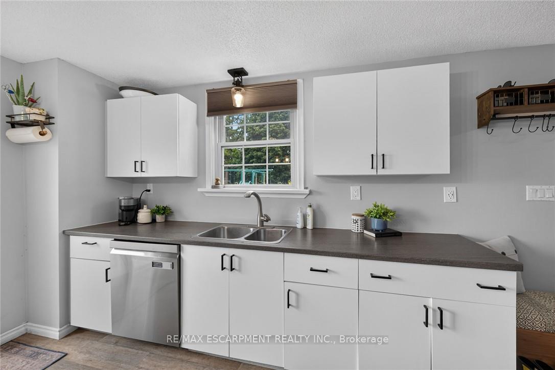 Photo 21 of 1093 Concession 1 Walpole Road, Haldimand — HOMEH