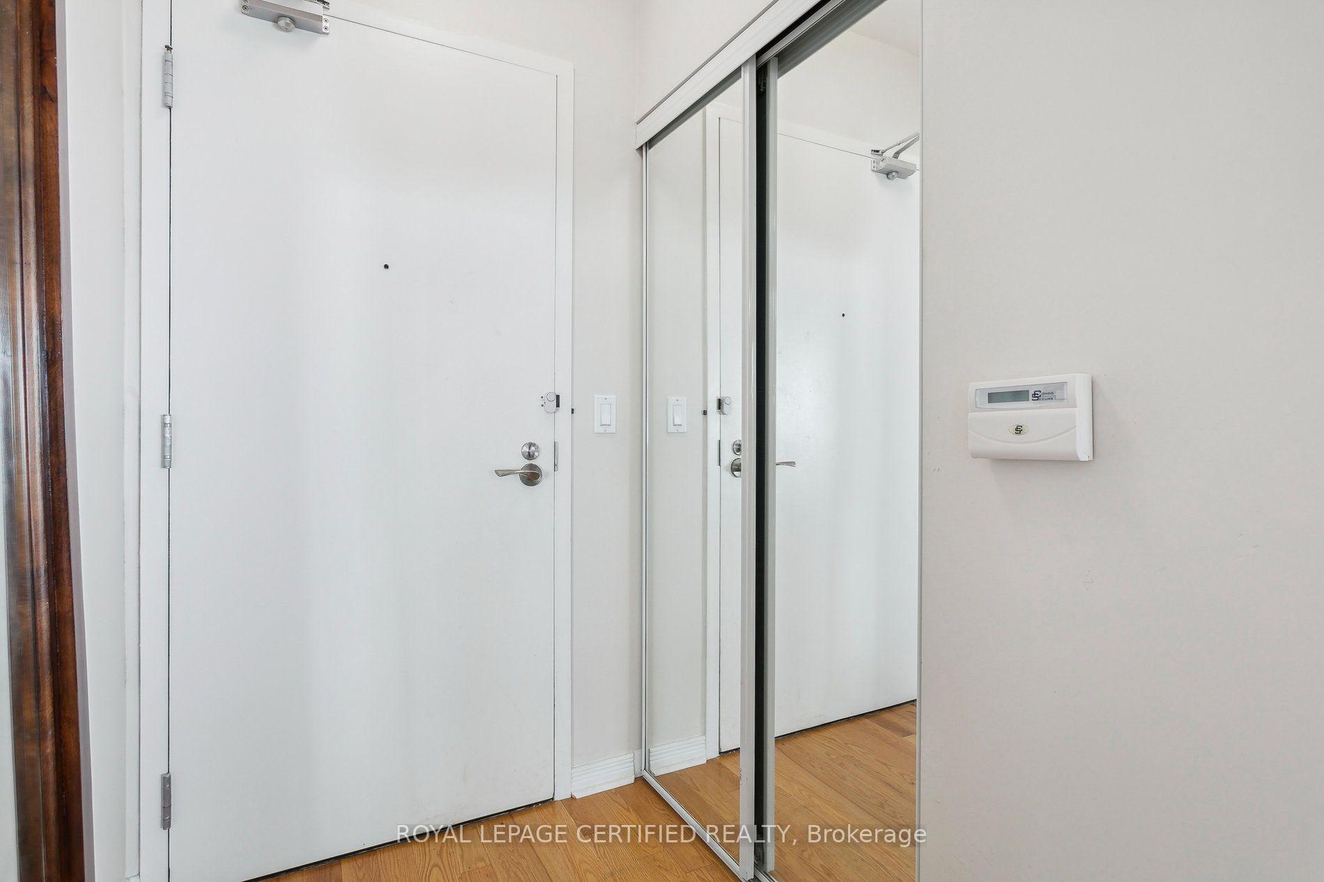 Photo 5 of Unit 1208, 2240 Lakeshore Boulevard, Etobicoke, Mimico — HOMEH
