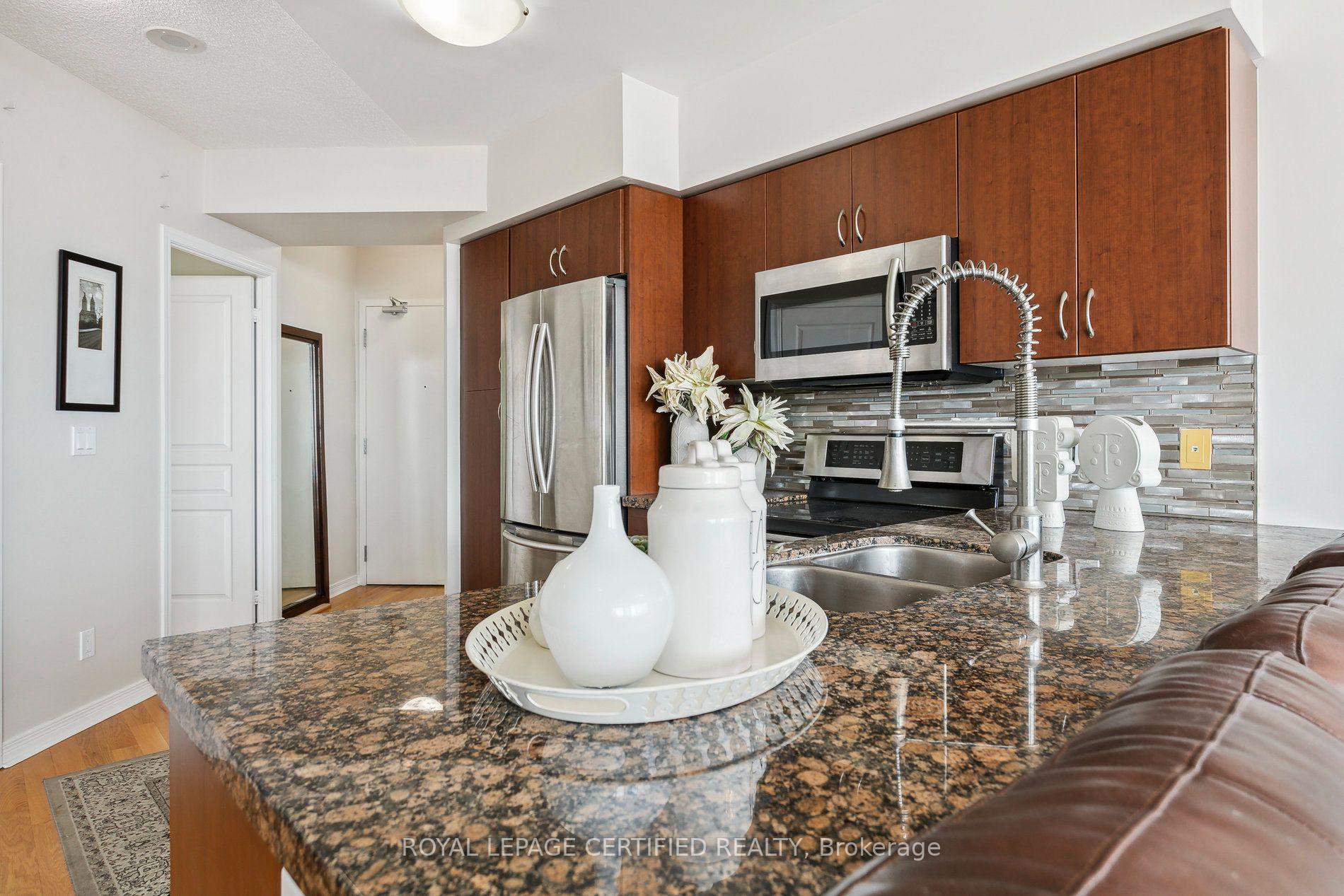 Photo 7 of Unit 1208, 2240 Lakeshore Boulevard, Etobicoke, Mimico — HOMEH