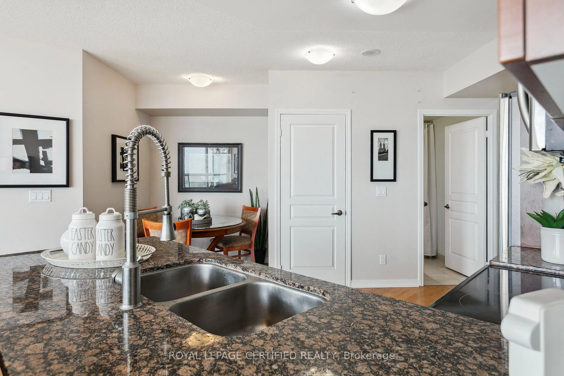 Photo 26 of Unit 1208, 2240 Lakeshore Boulevard, Etobicoke, Mimico — HOMEH
