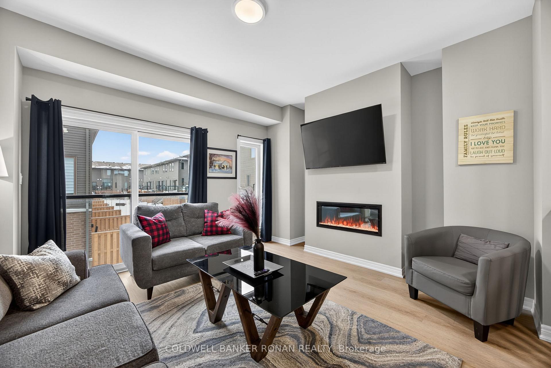 Photo 6 of 13 Winters Crescent, Collingwood — HOMEH