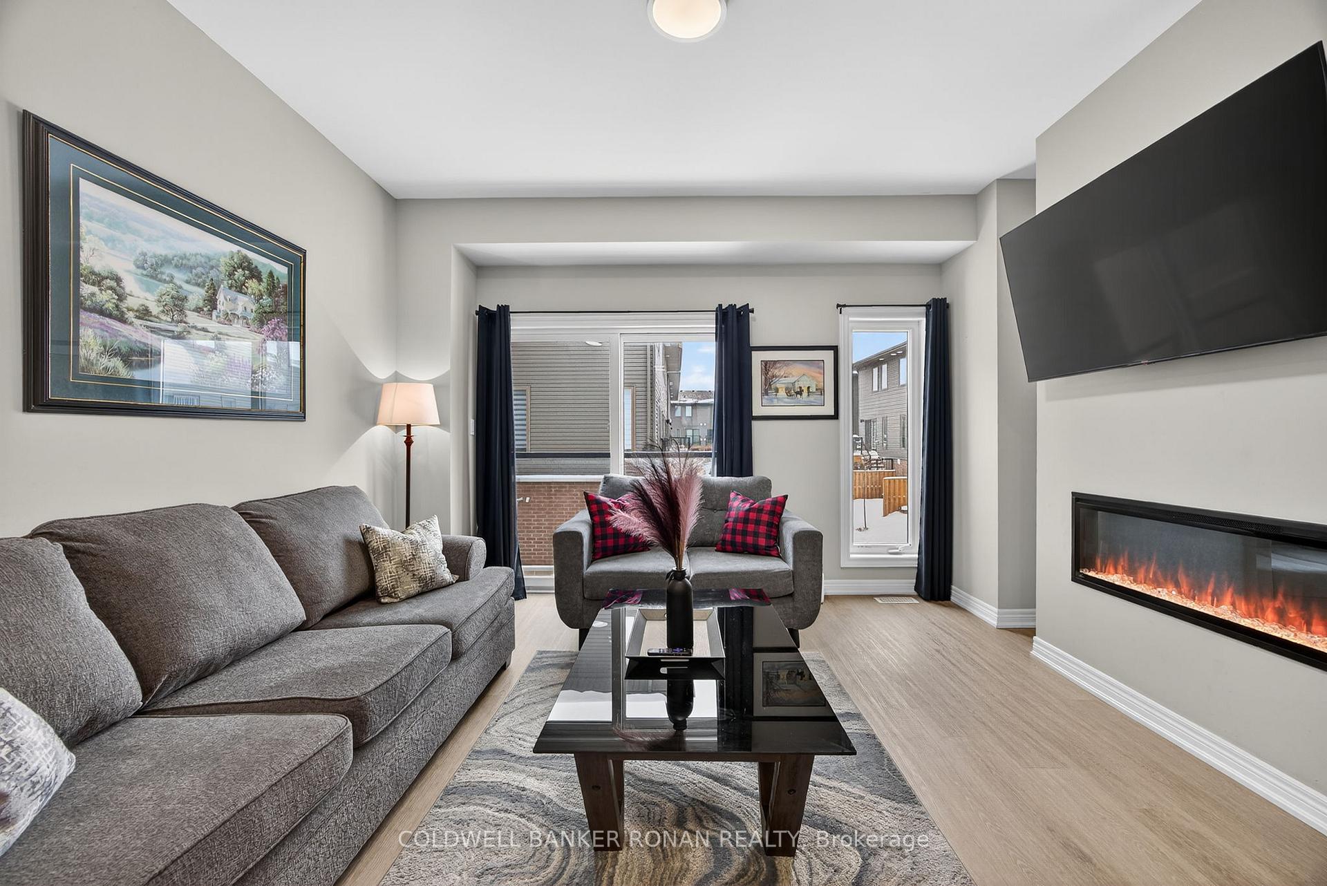 Photo 7 of 13 Winters Crescent, Collingwood — HOMEH