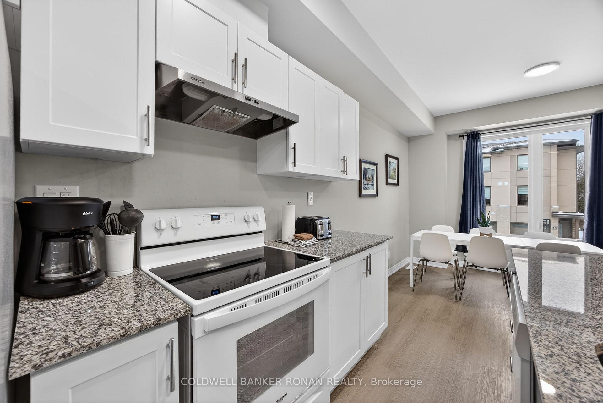 Photo 17 of 13 Winters Crescent, Collingwood — HOMEH