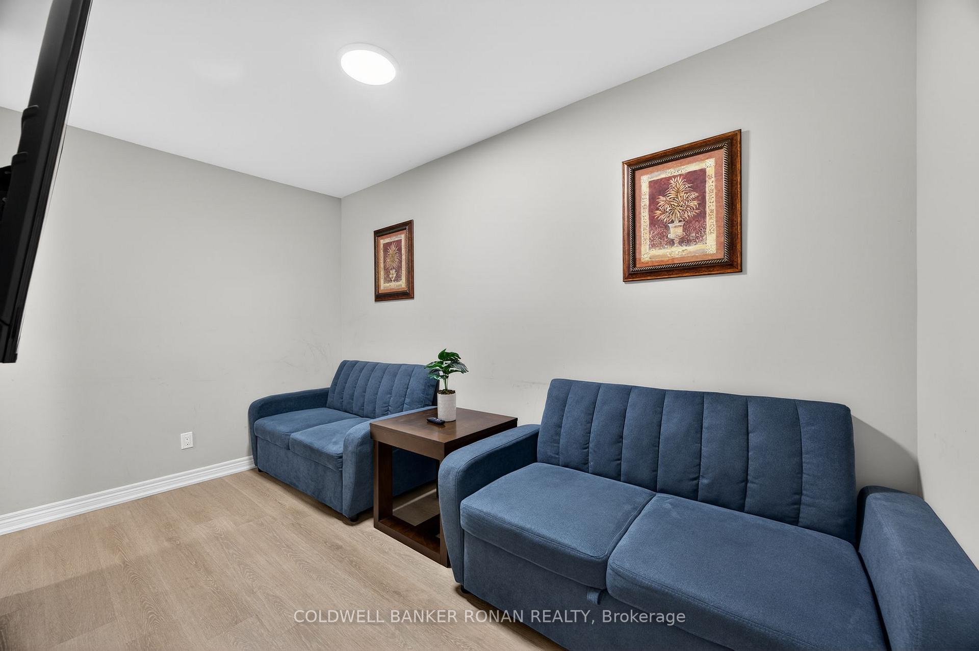 Photo 25 of 13 Winters Crescent, Collingwood — HOMEH