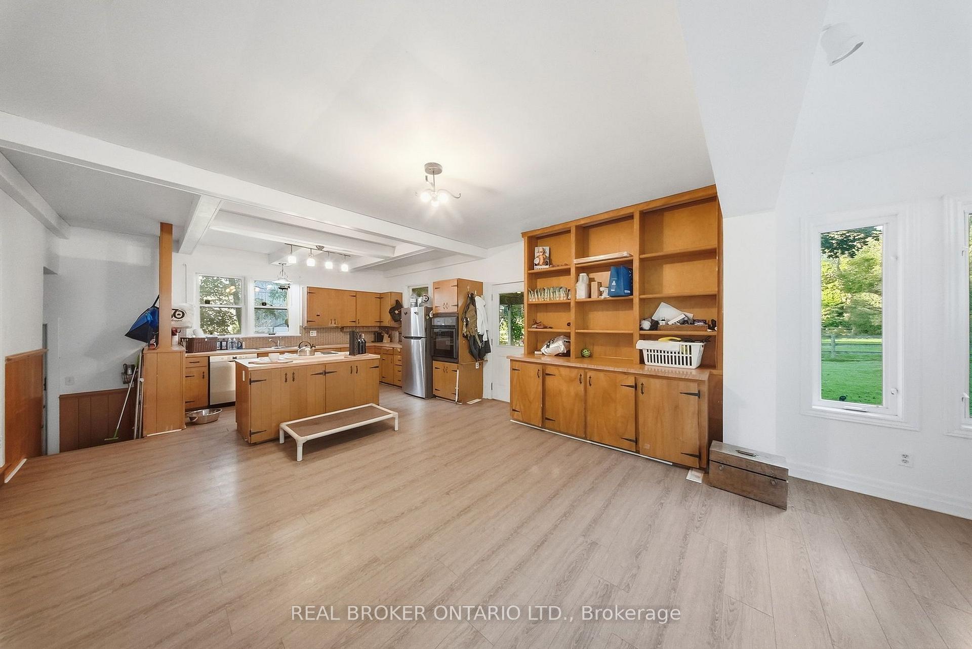 Photo 14 of 1694 Centre Rd, Hamilton, Rural Flamborough — HOMEH