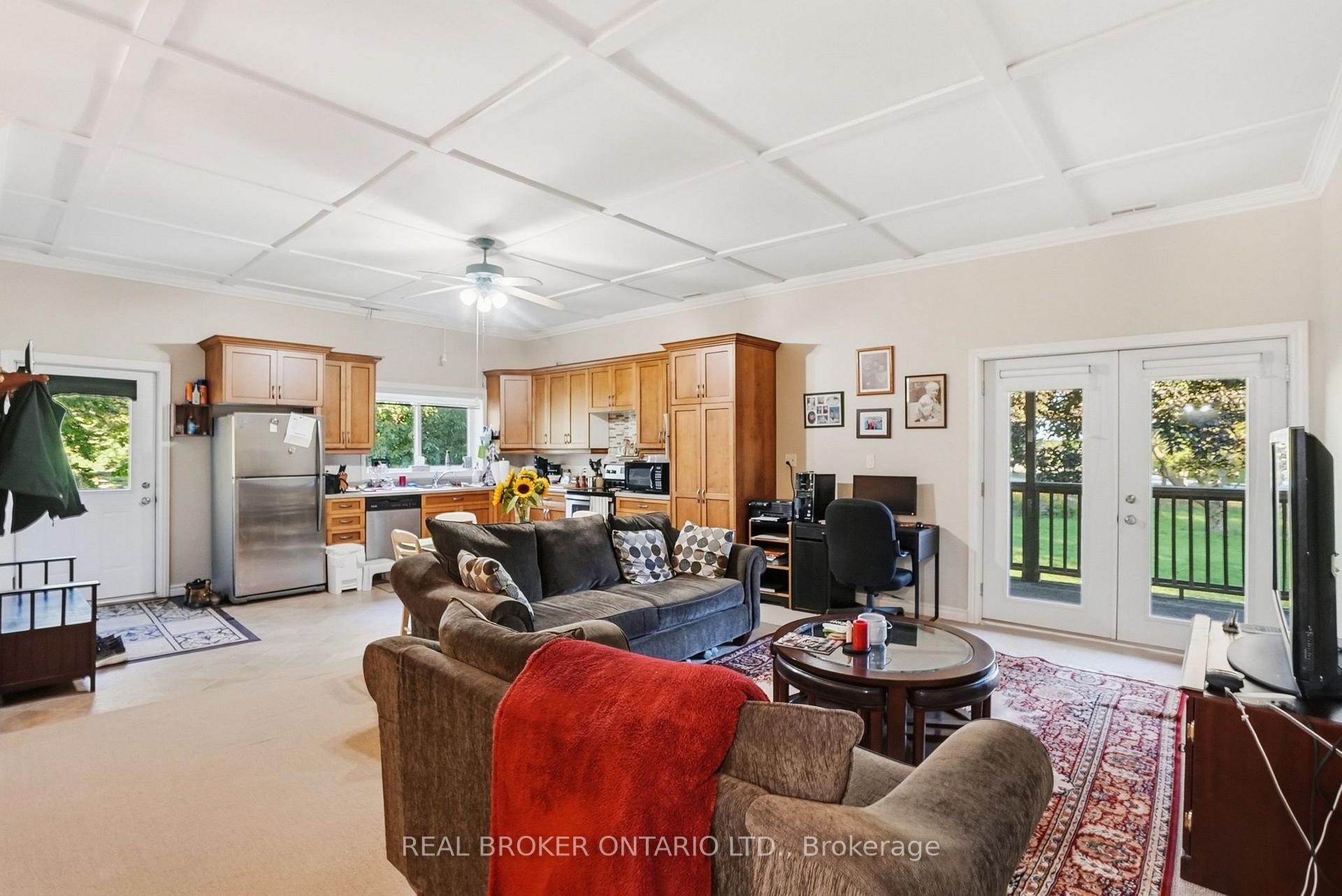 Photo 22 of 1694 Centre Rd, Hamilton, Rural Flamborough — HOMEH
