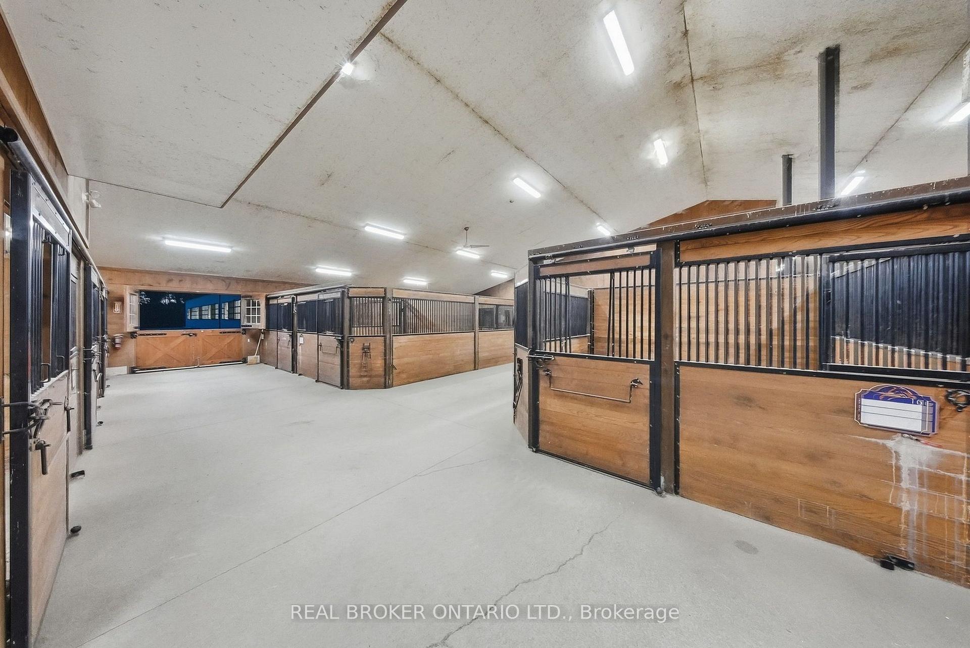 Photo 25 of 1694 Centre Rd, Hamilton, Rural Flamborough — HOMEH