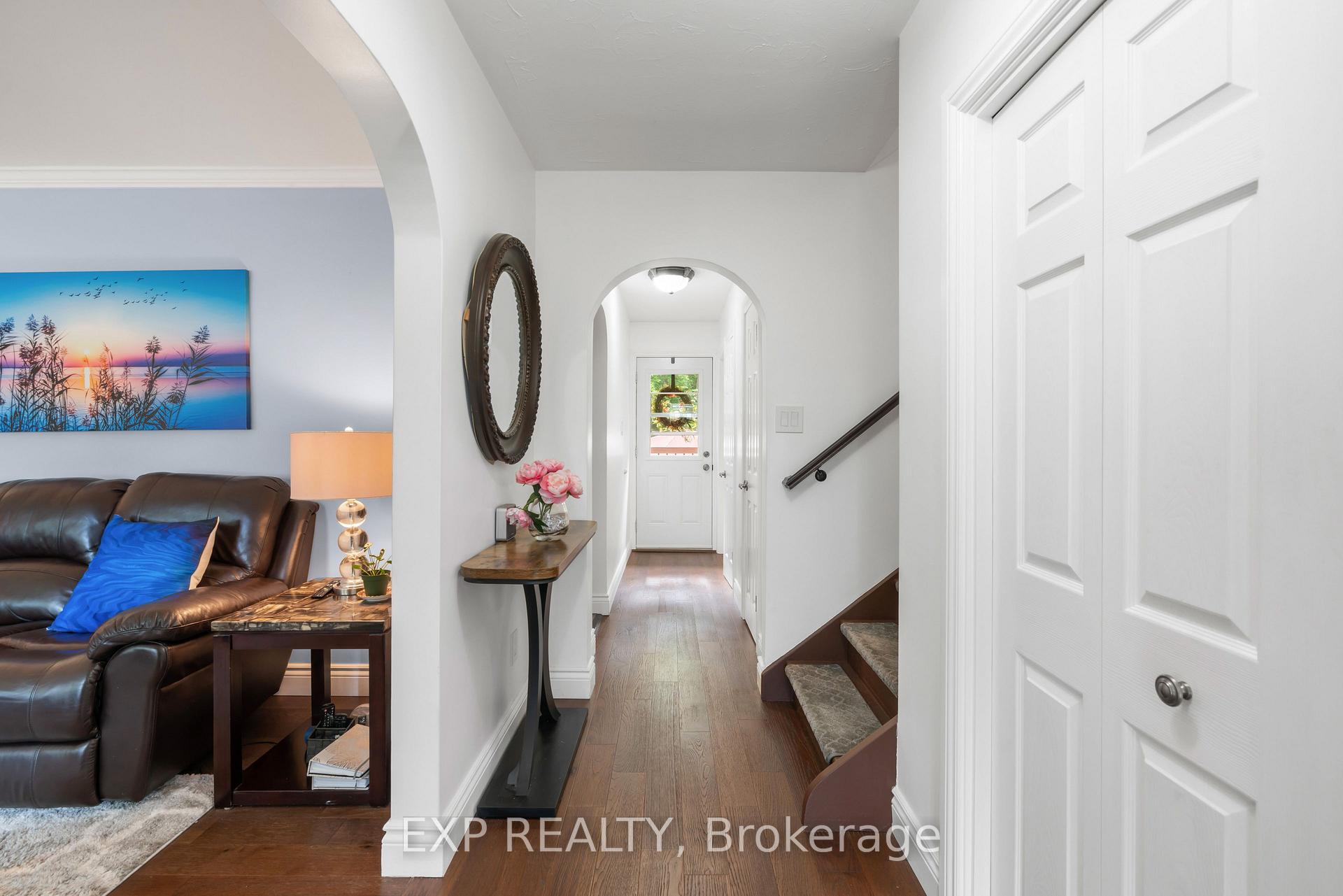 Photo 3 of 361 Churchill Road E, Prescott, Prescott — HOMEH