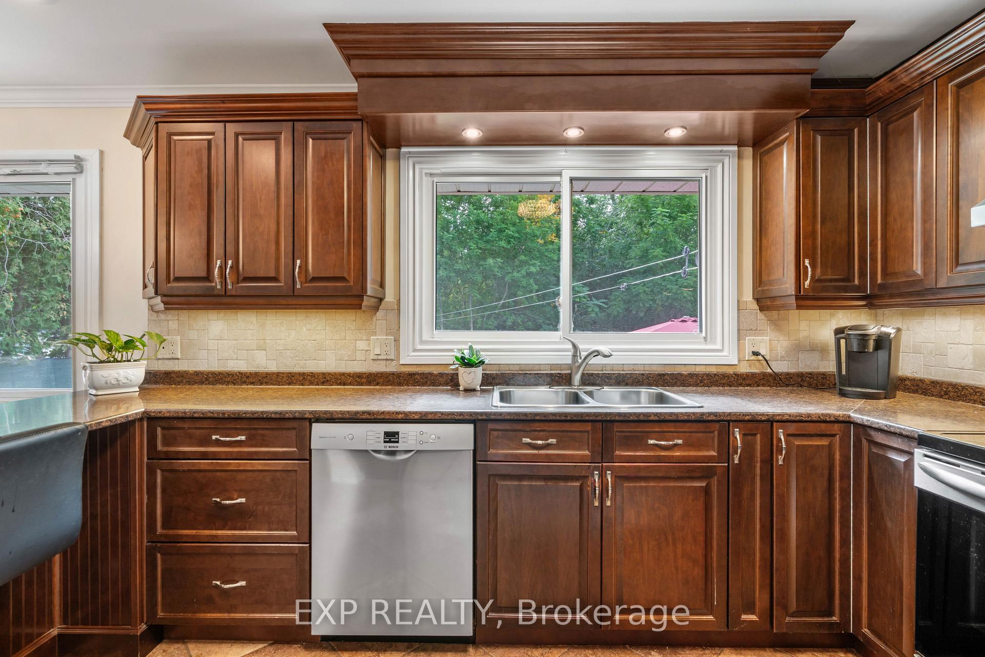 Photo 10 of 361 Churchill Road E, Prescott, Prescott — HOMEH