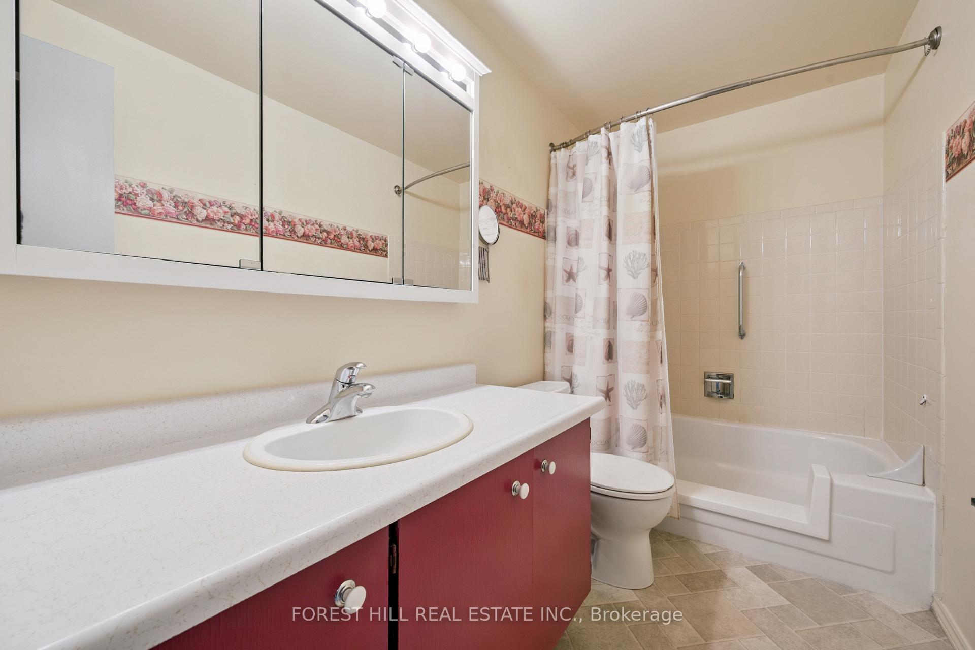 Photo 23 of Unit 37, 45 Marksam Road, Guelph, Willow West/Sugarbush/West Acres — HOMEH