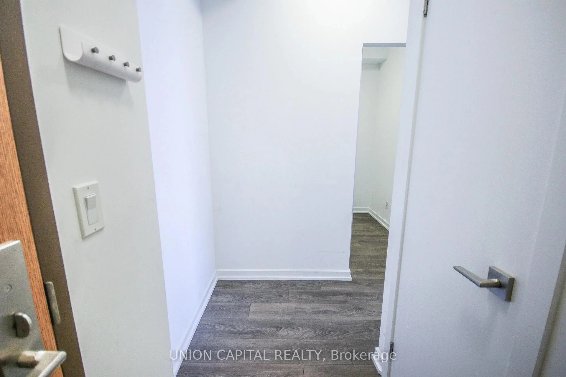 Photo 10 of Unit 1601, 56 Forest Manor Road, North York, Henry Farm — HOMEH