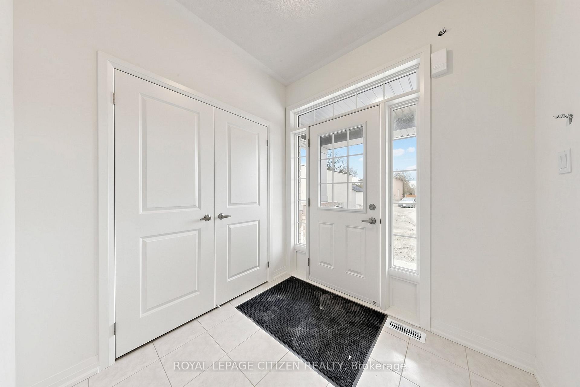 Photo 17 of 50 Wakely Crescent, Clarington, Courtice — HOMEH