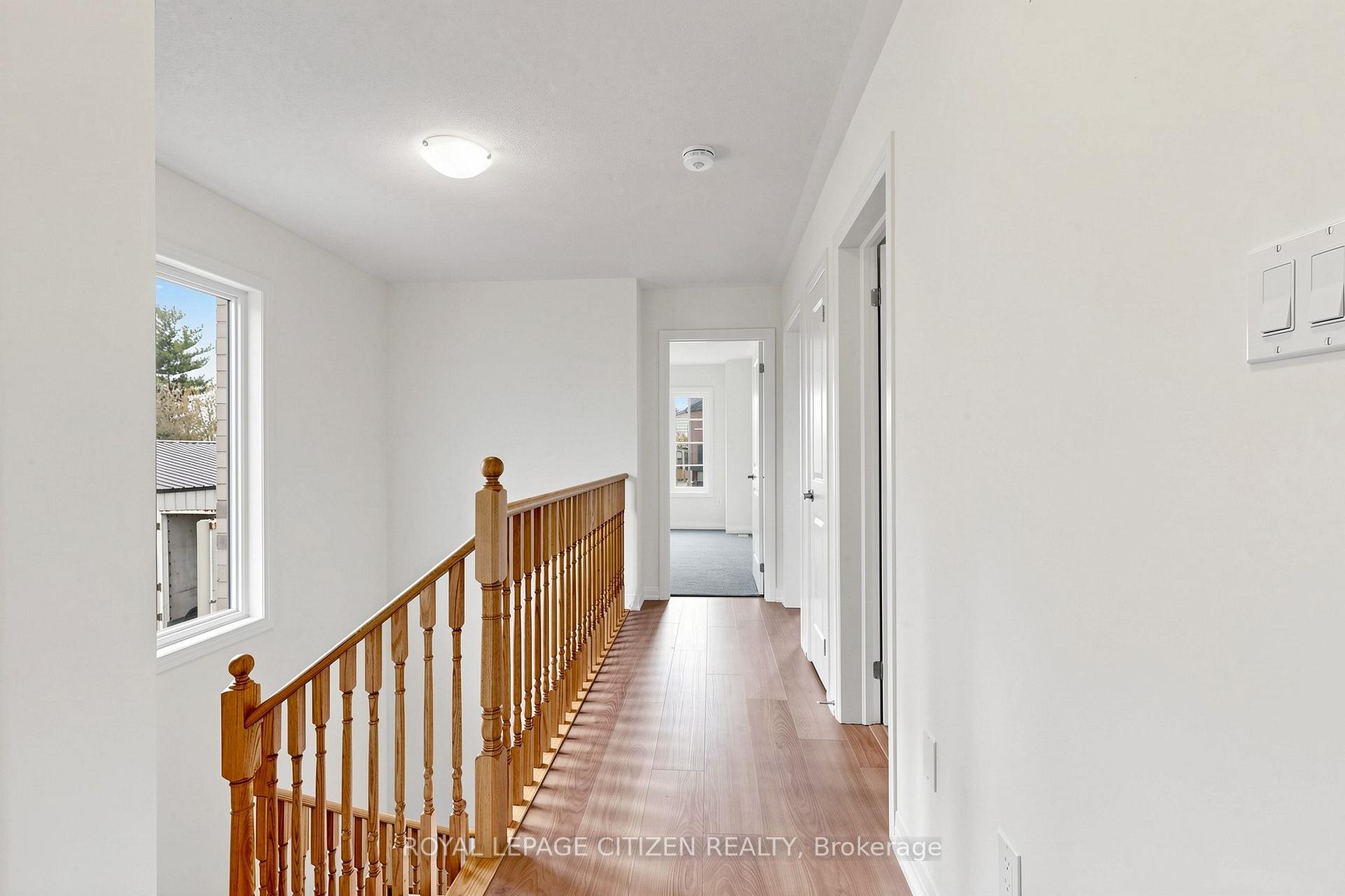 Photo 20 of 50 Wakely Crescent, Clarington, Courtice — HOMEH