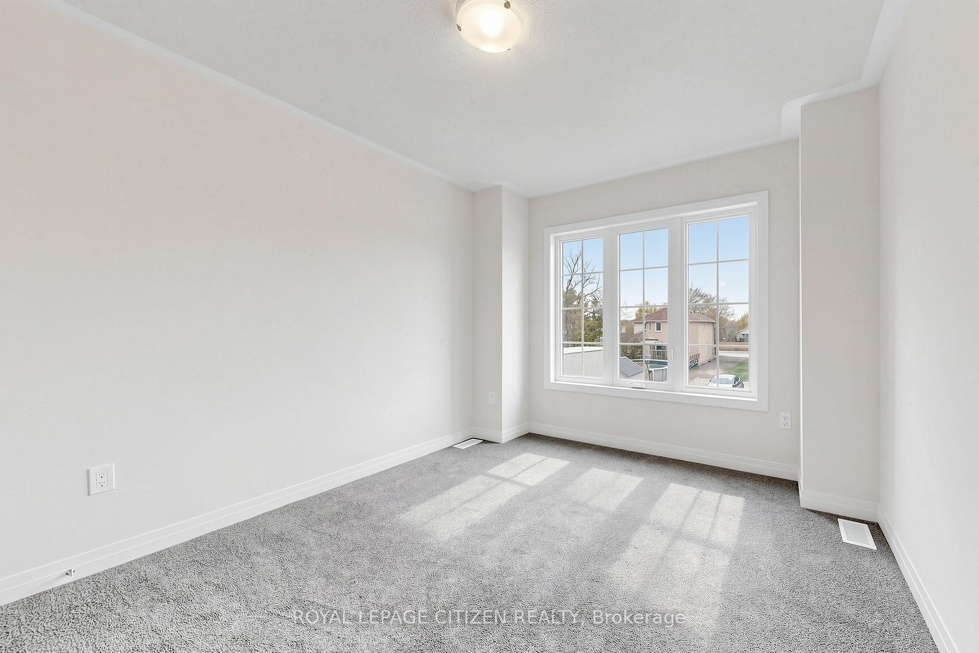 Photo 29 of 50 Wakely Crescent, Clarington, Courtice — HOMEH