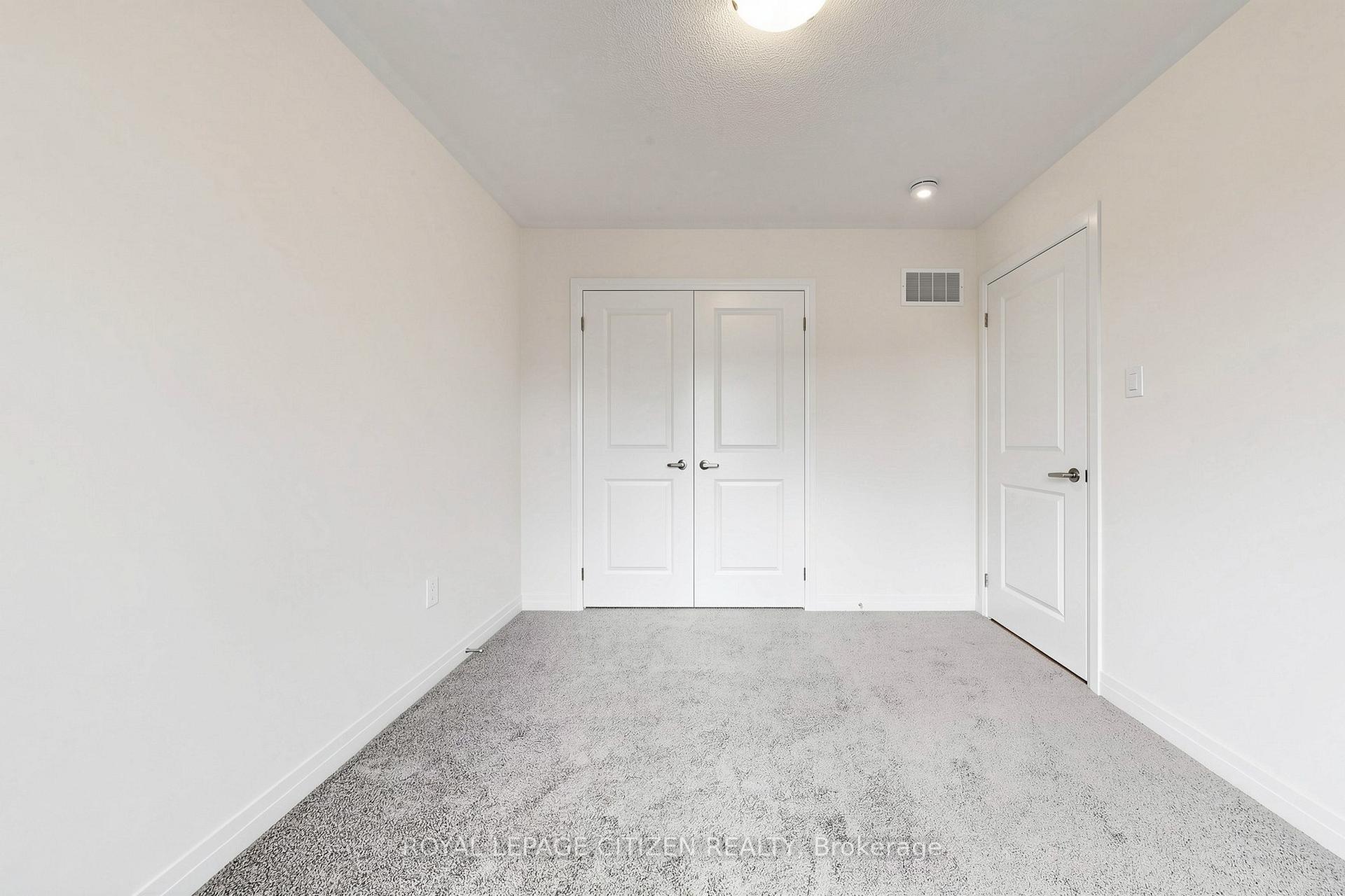 Photo 38 of 50 Wakely Crescent, Clarington, Courtice — HOMEH