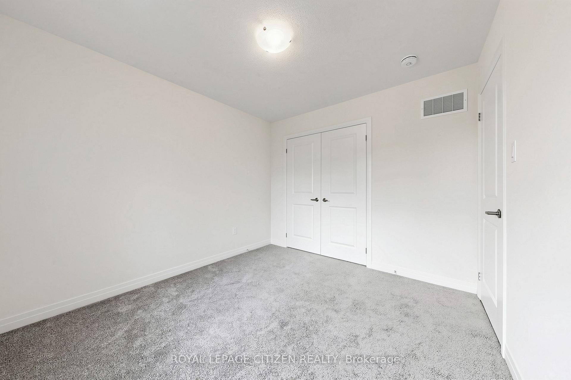 Photo 39 of 50 Wakely Crescent, Clarington, Courtice — HOMEH