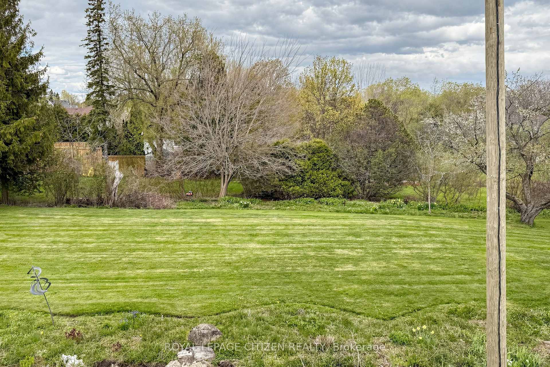 Photo 45 of 50 Wakely Crescent, Clarington, Courtice — HOMEH