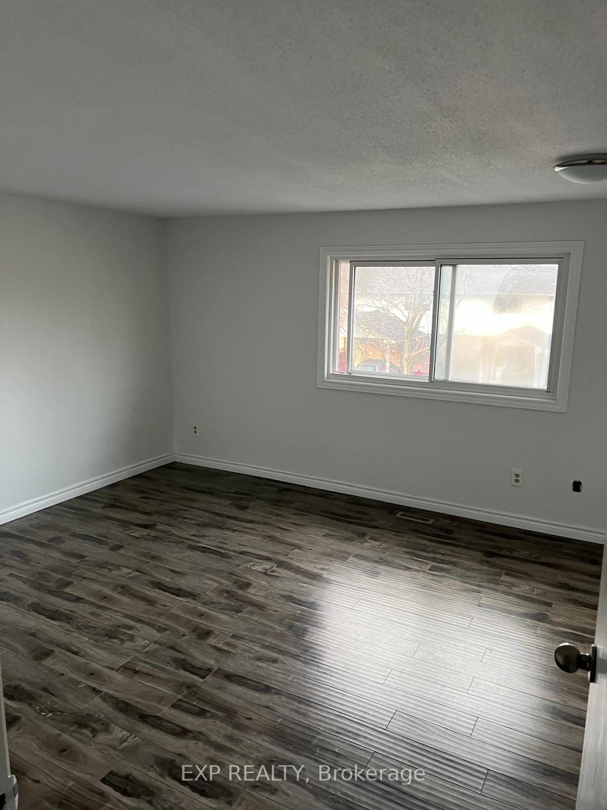 Photo 15 of Unit 22, 151 Bonaventure Drive, London, East I — HOMEH