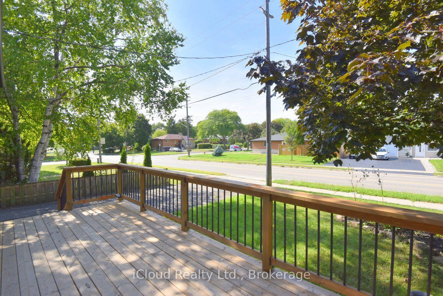 Photo 3 of 2366 Mountainside Drive, Burlington, Mountainside — HOMEH