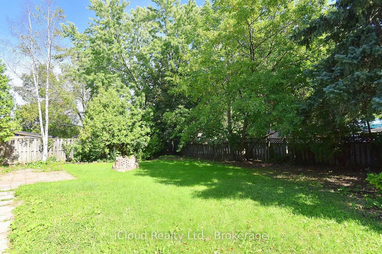 Photo 26 of 2366 Mountainside Drive, Burlington, Mountainside — HOMEH