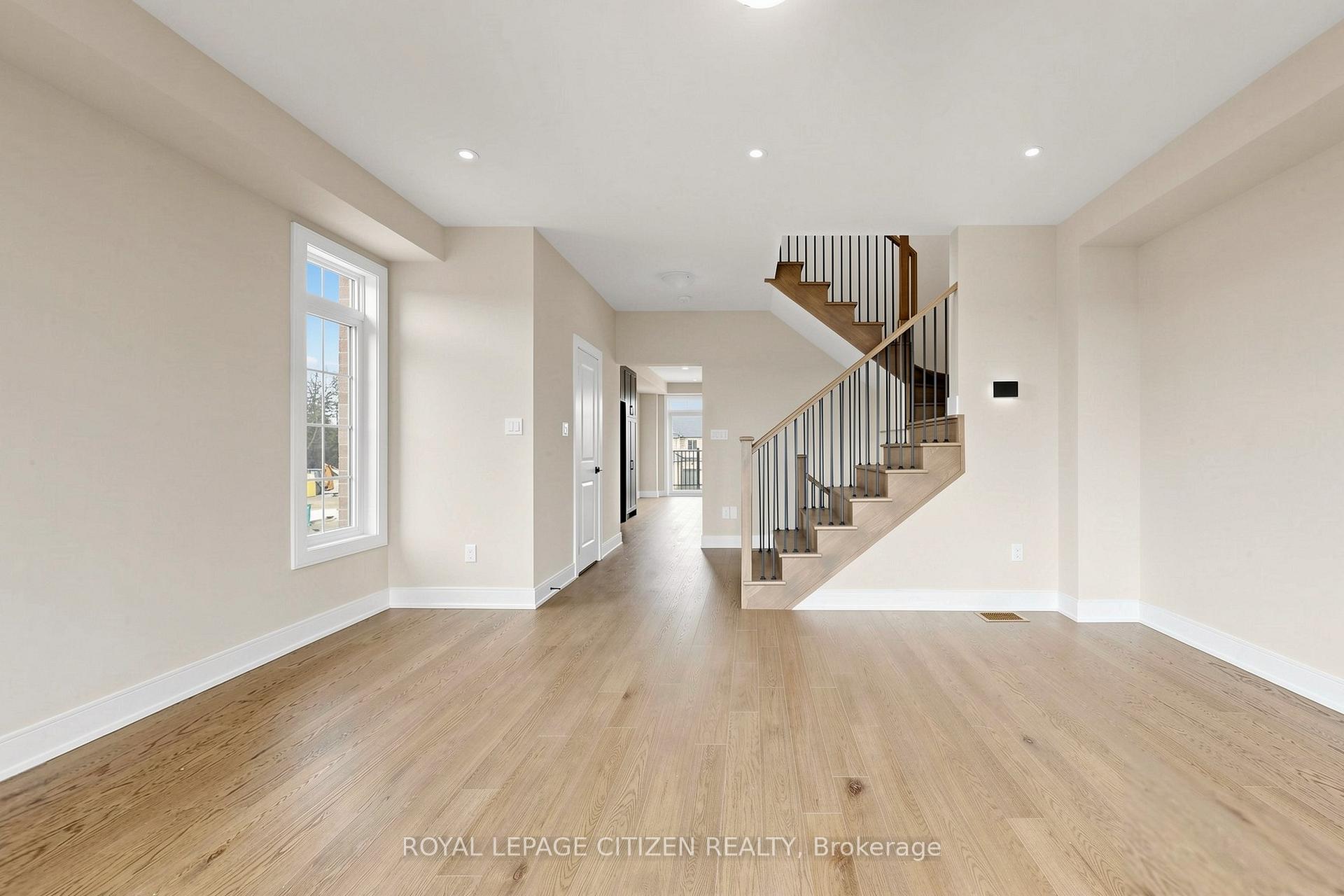 Photo 7 of 26 Wakely Crescent, Clarington, Courtice — HOMEH