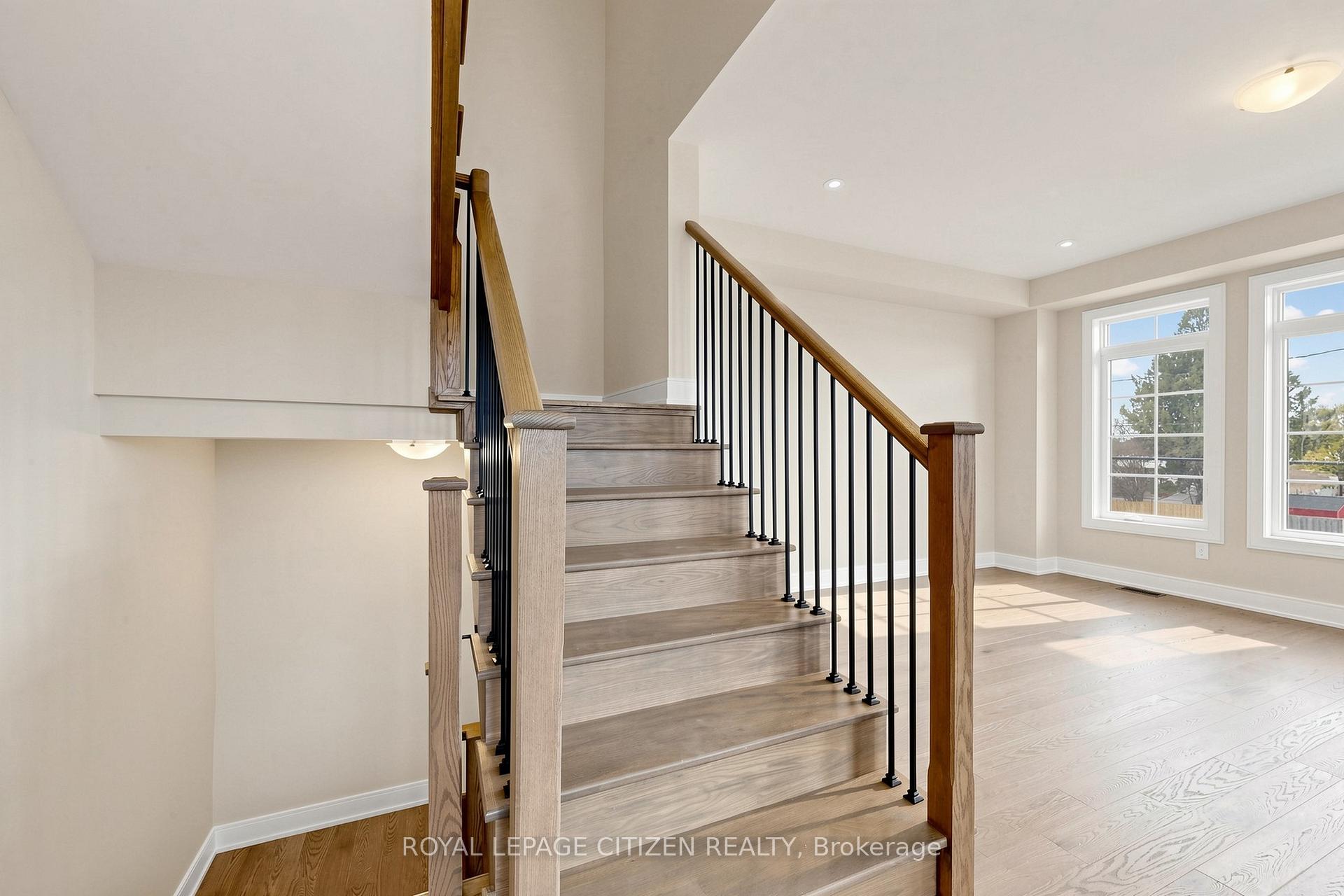 Photo 21 of 26 Wakely Crescent, Clarington, Courtice — HOMEH