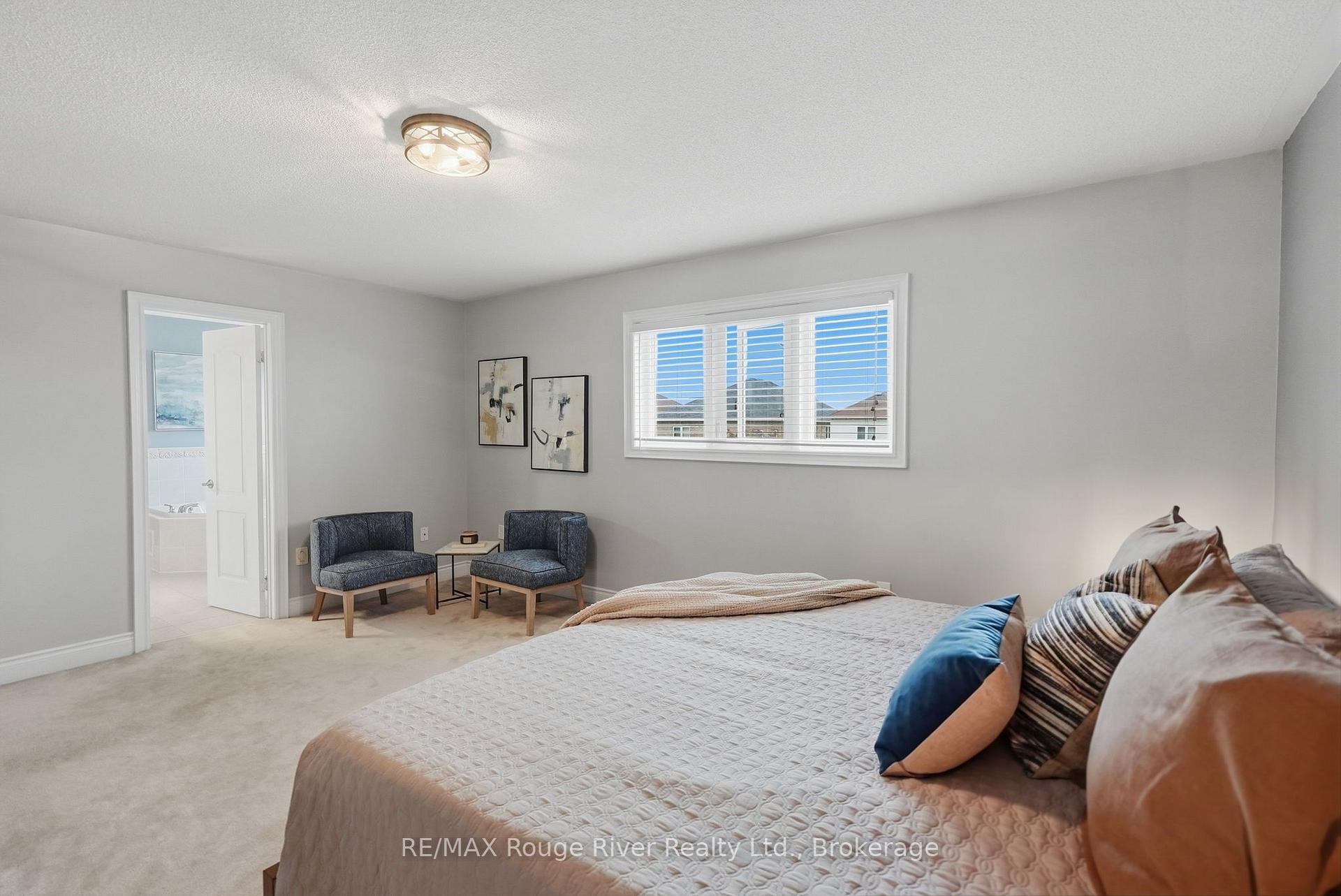 Photo 18 of 104 Fencerow Drive, Whitby, Rolling Acres — HOMEH