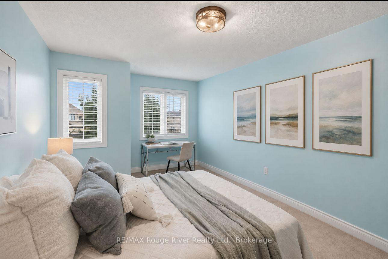 Photo 24 of 104 Fencerow Drive, Whitby, Rolling Acres — HOMEH