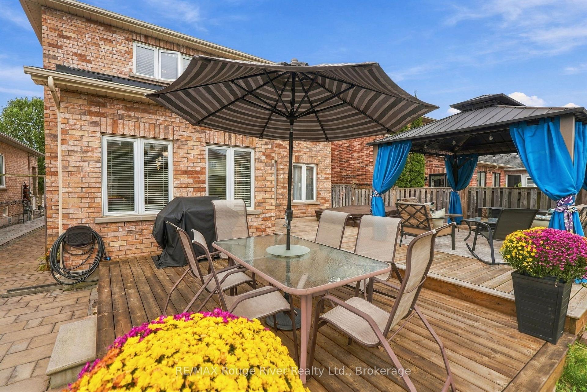 Photo 34 of 104 Fencerow Drive, Whitby, Rolling Acres — HOMEH