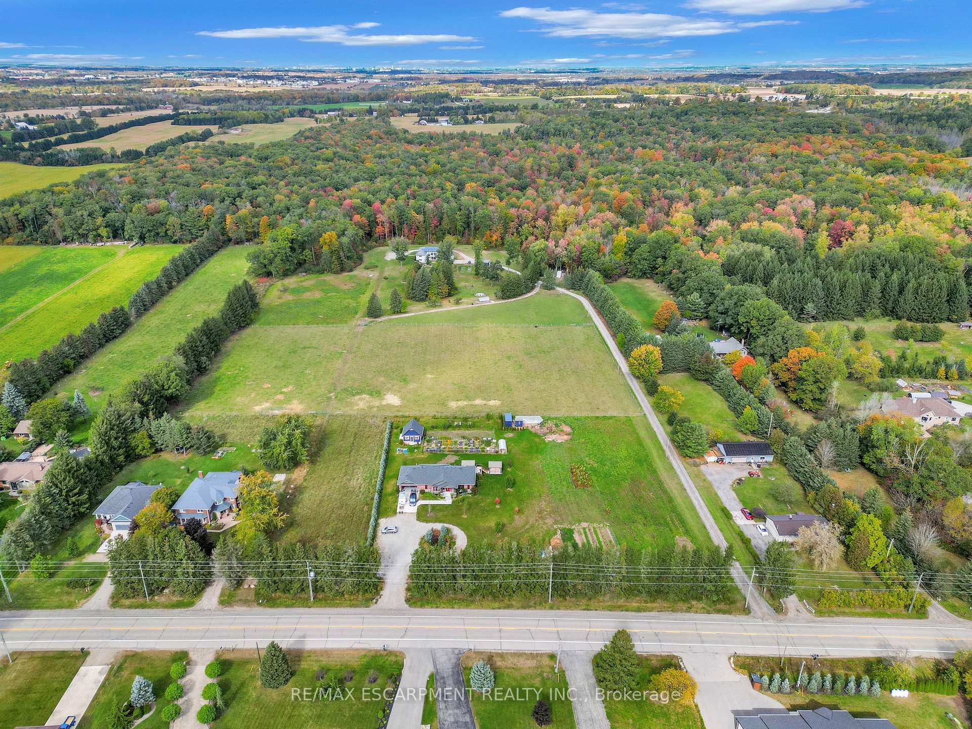 Photo 2 of 1392 Wrigley Road, North Dumfries, Ayr — HOMEH