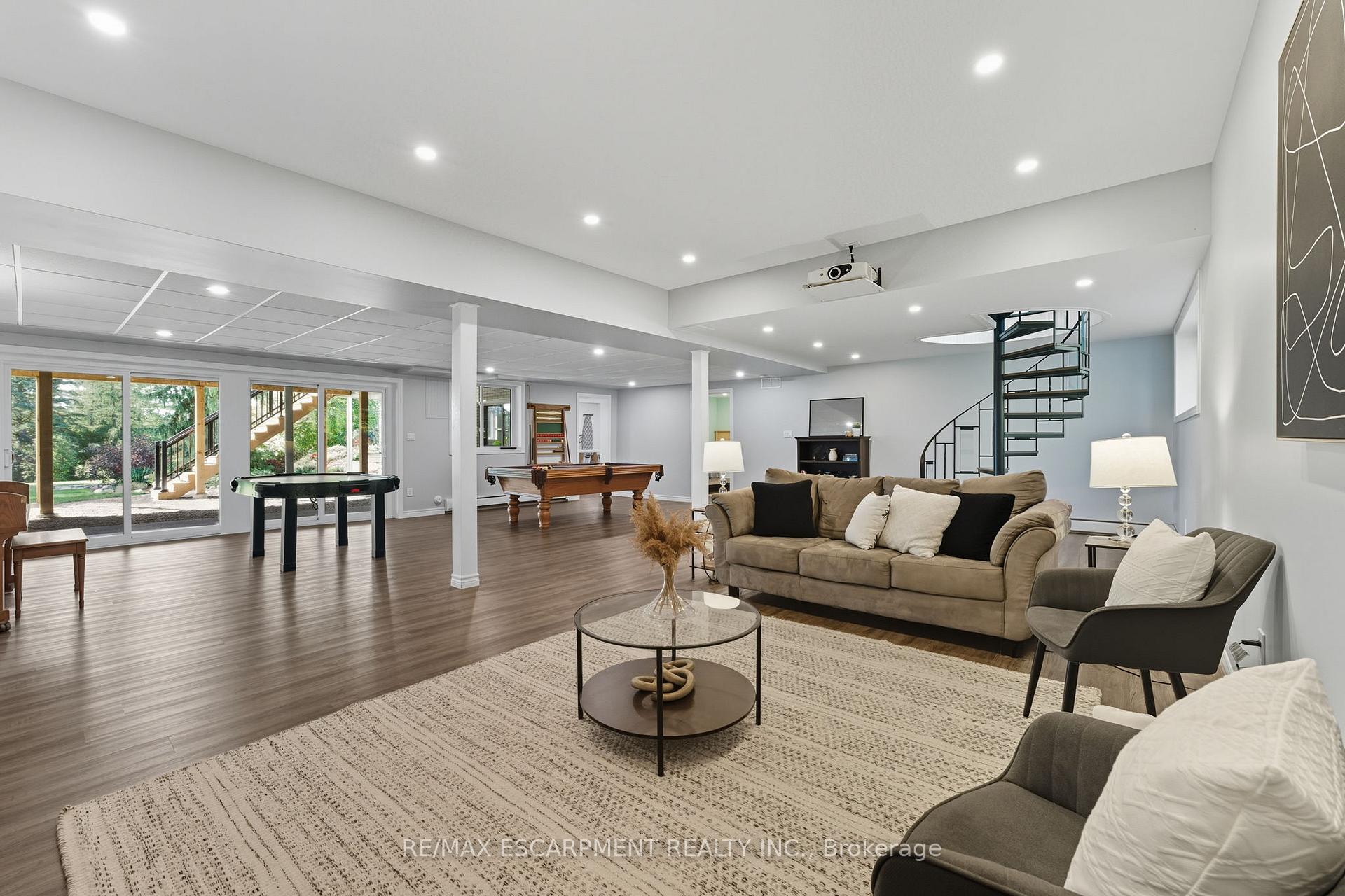 Photo 24 of 1392 Wrigley Road, North Dumfries, Ayr — HOMEH