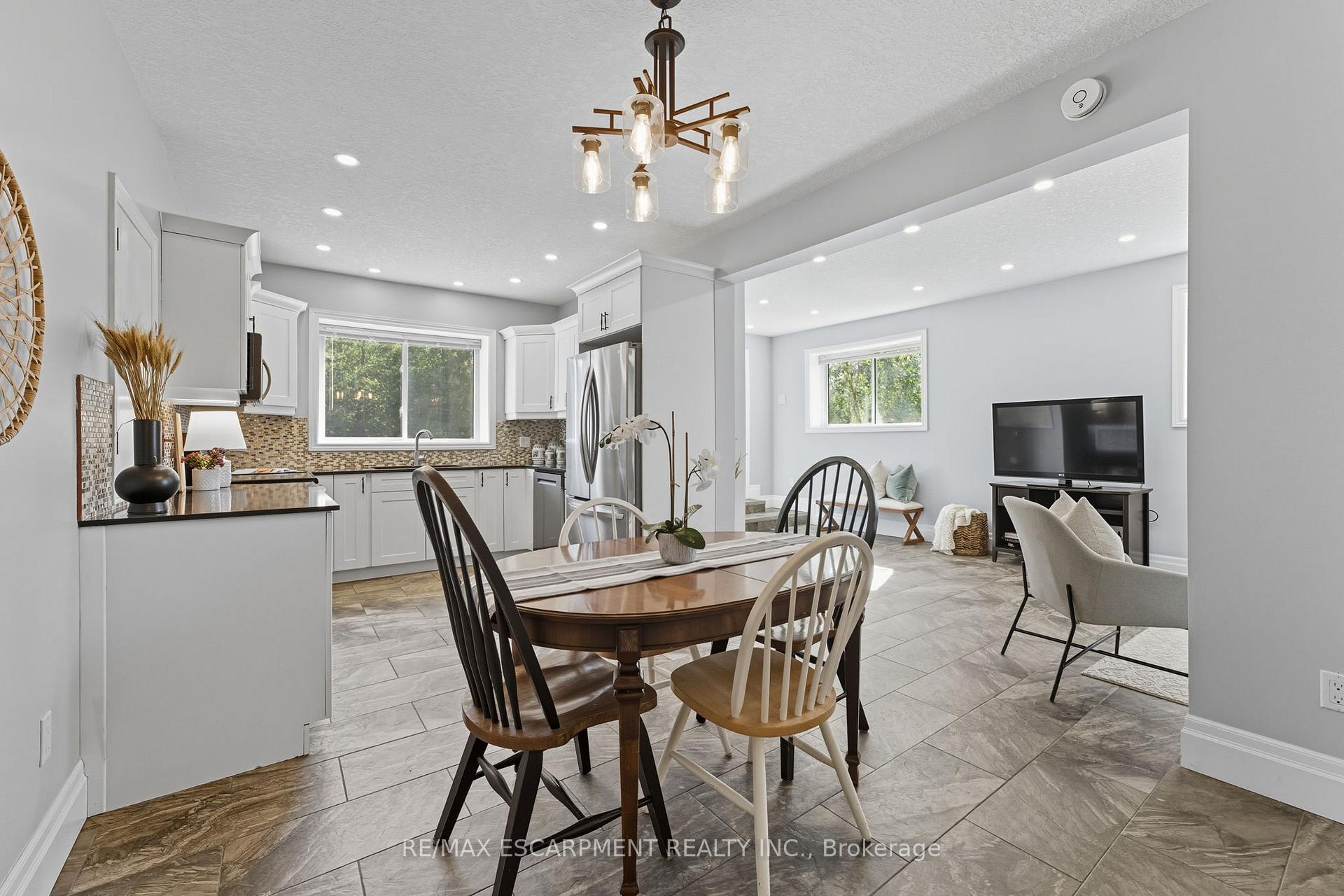 Photo 34 of 1392 Wrigley Road, North Dumfries, Ayr — HOMEH