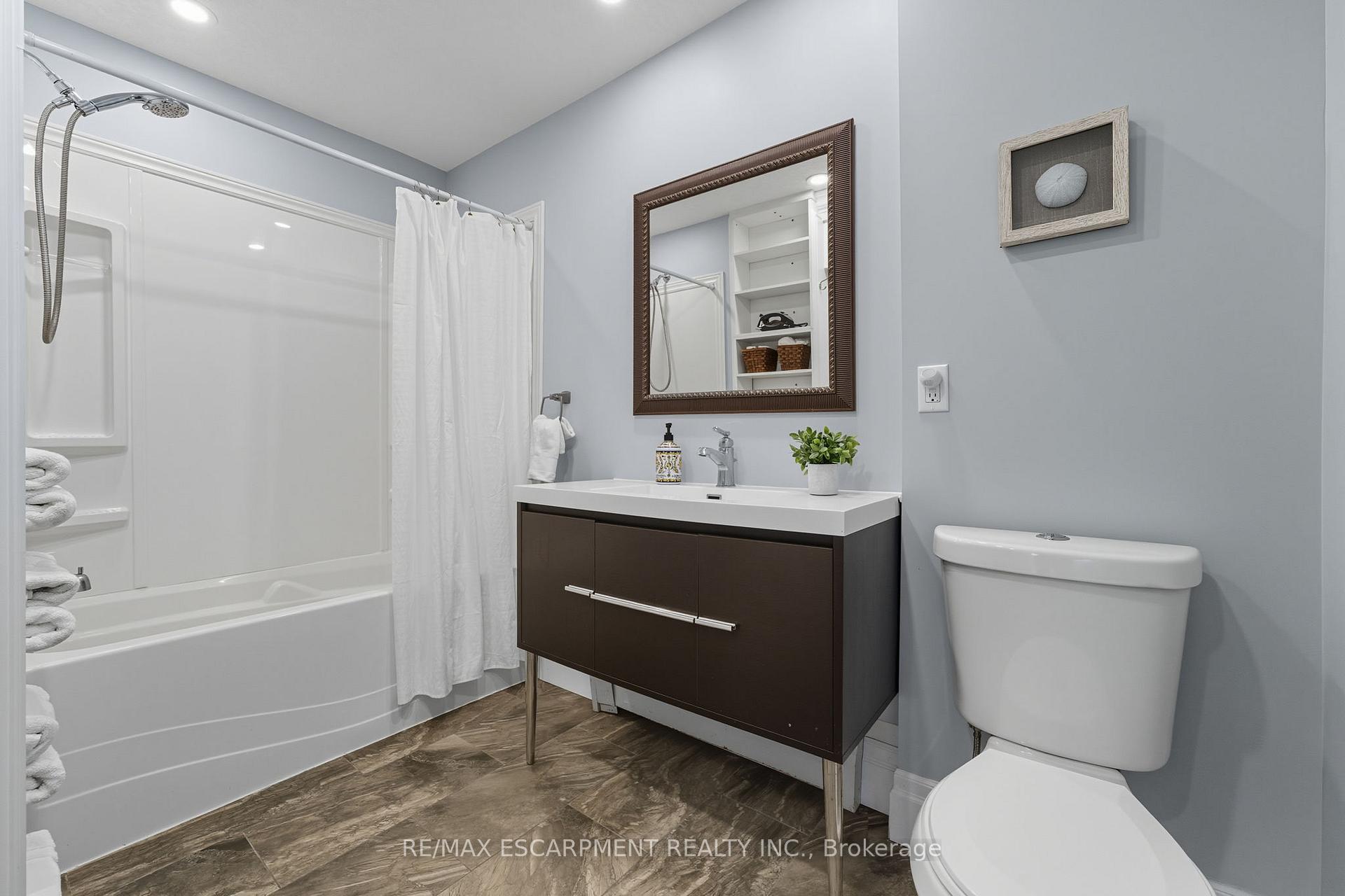 Photo 40 of 1392 Wrigley Road, North Dumfries, Ayr — HOMEH