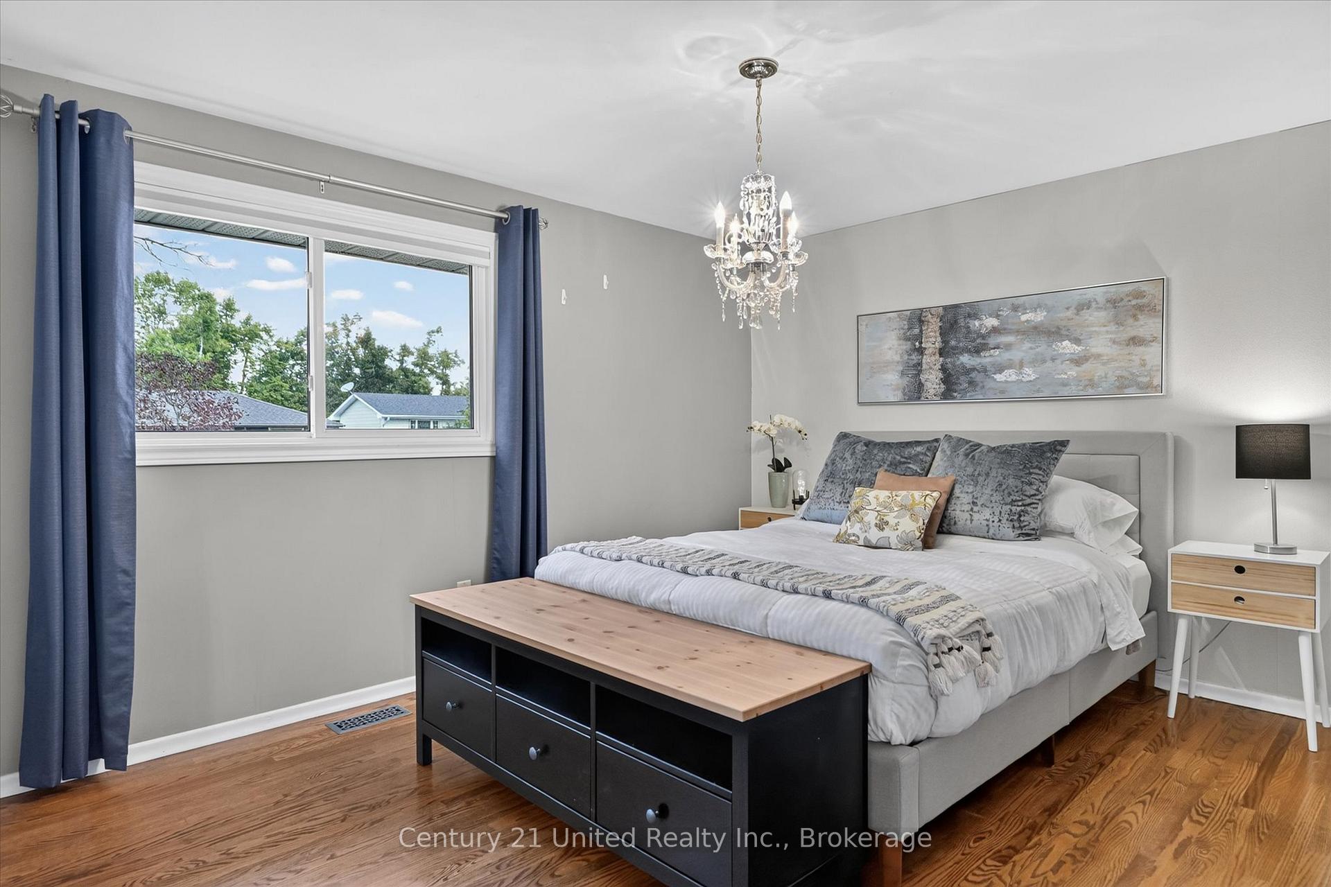 Photo 27 of 537 Montcalm Drive, Peterborough, Northcrest Ward 5 — HOMEH