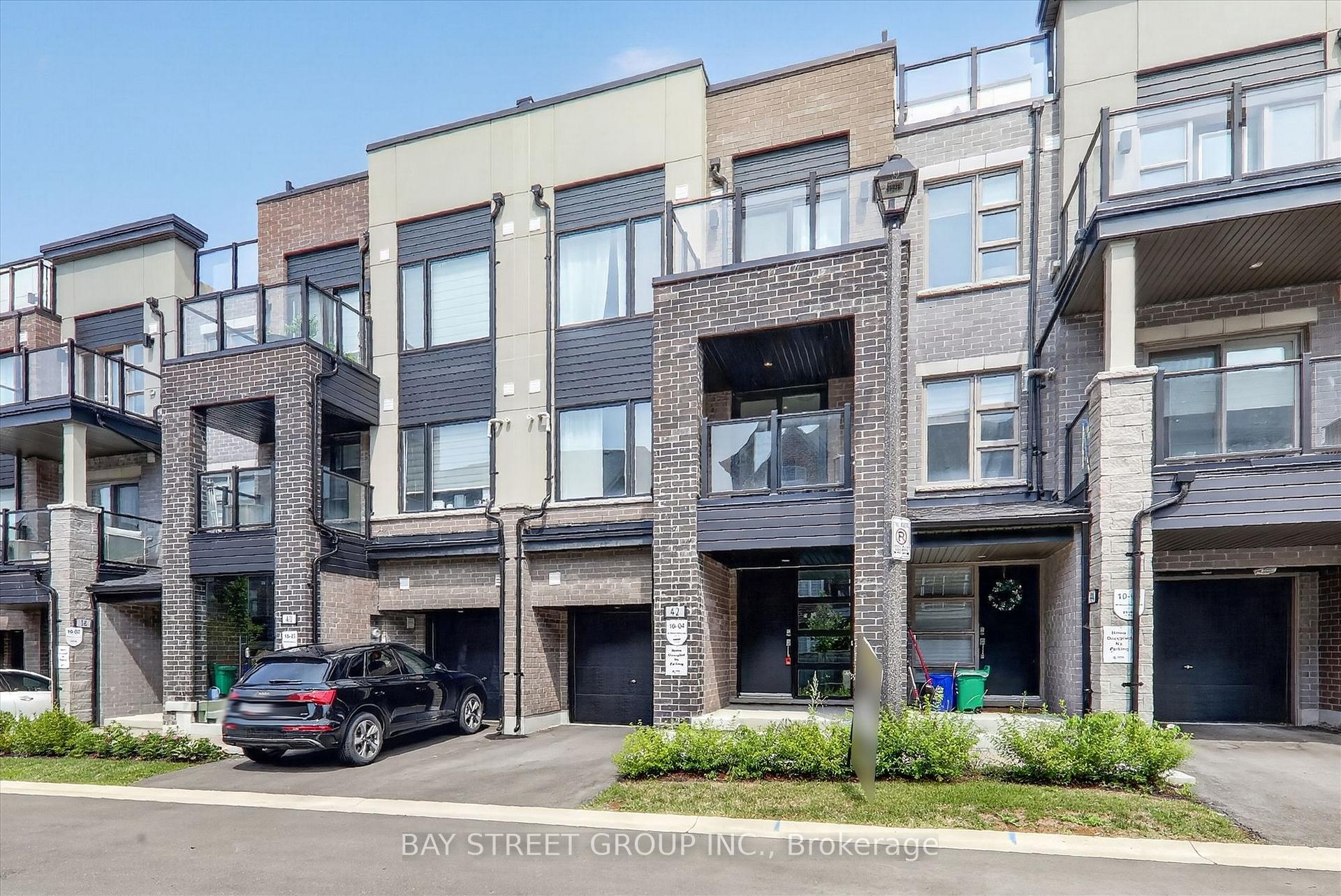 Photo 2 of 42 Herman Gilroy Lane, Markham, Angus Glen — HOMEH