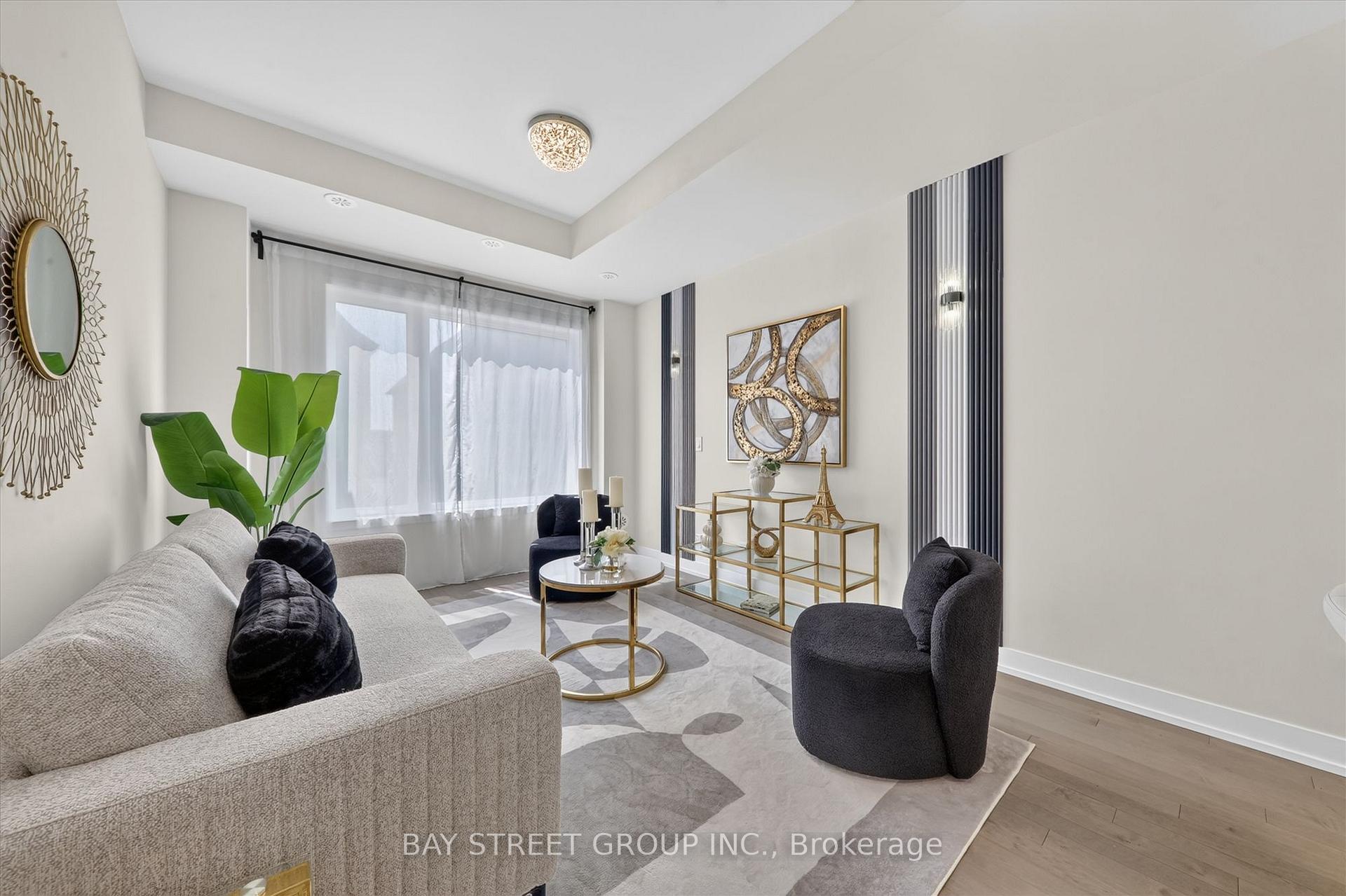 Photo 6 of 42 Herman Gilroy Lane, Markham, Angus Glen — HOMEH
