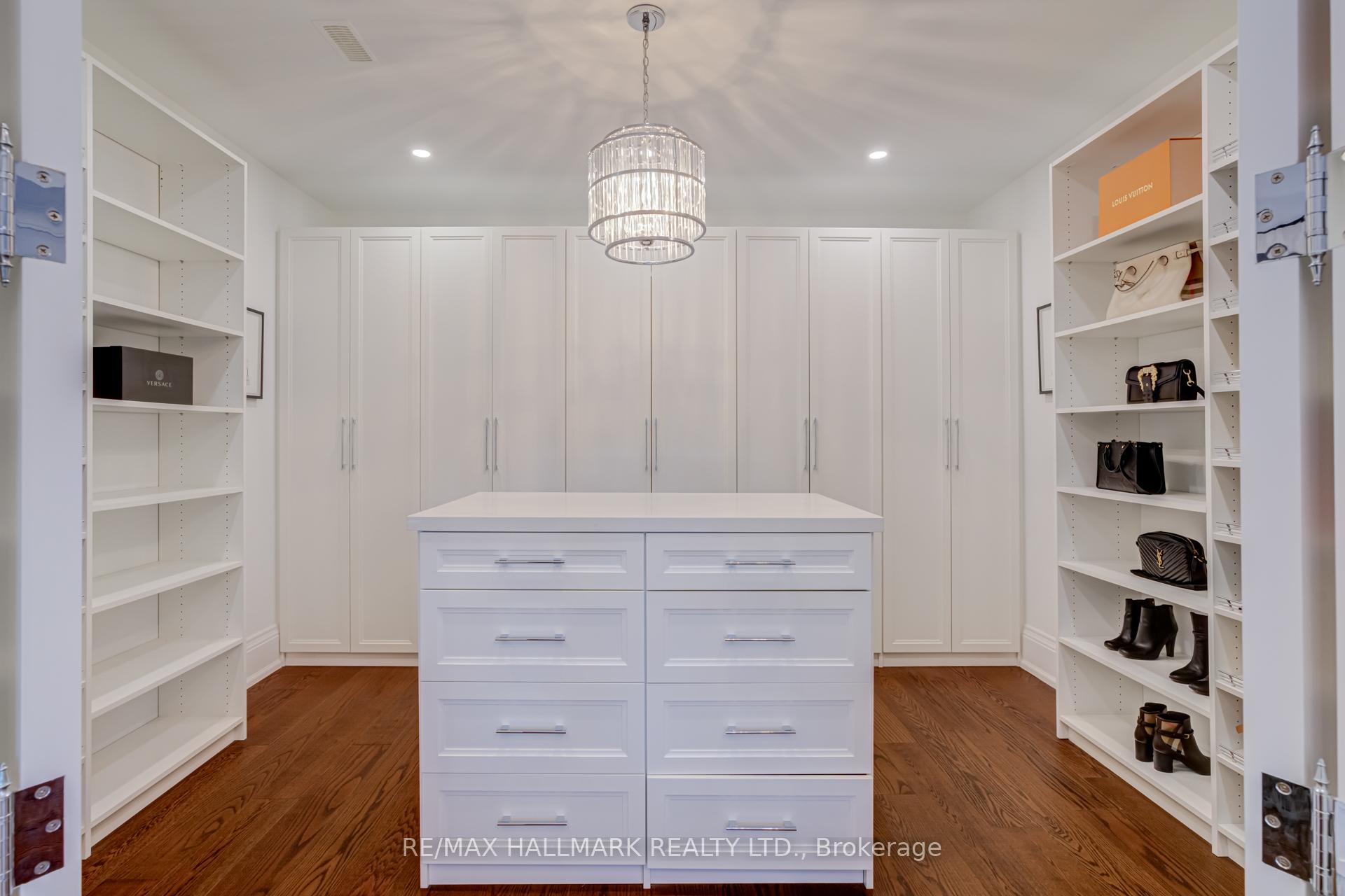 Photo 25 of 277 Belvenia Road, Burlington, Shoreacres — HOMEH