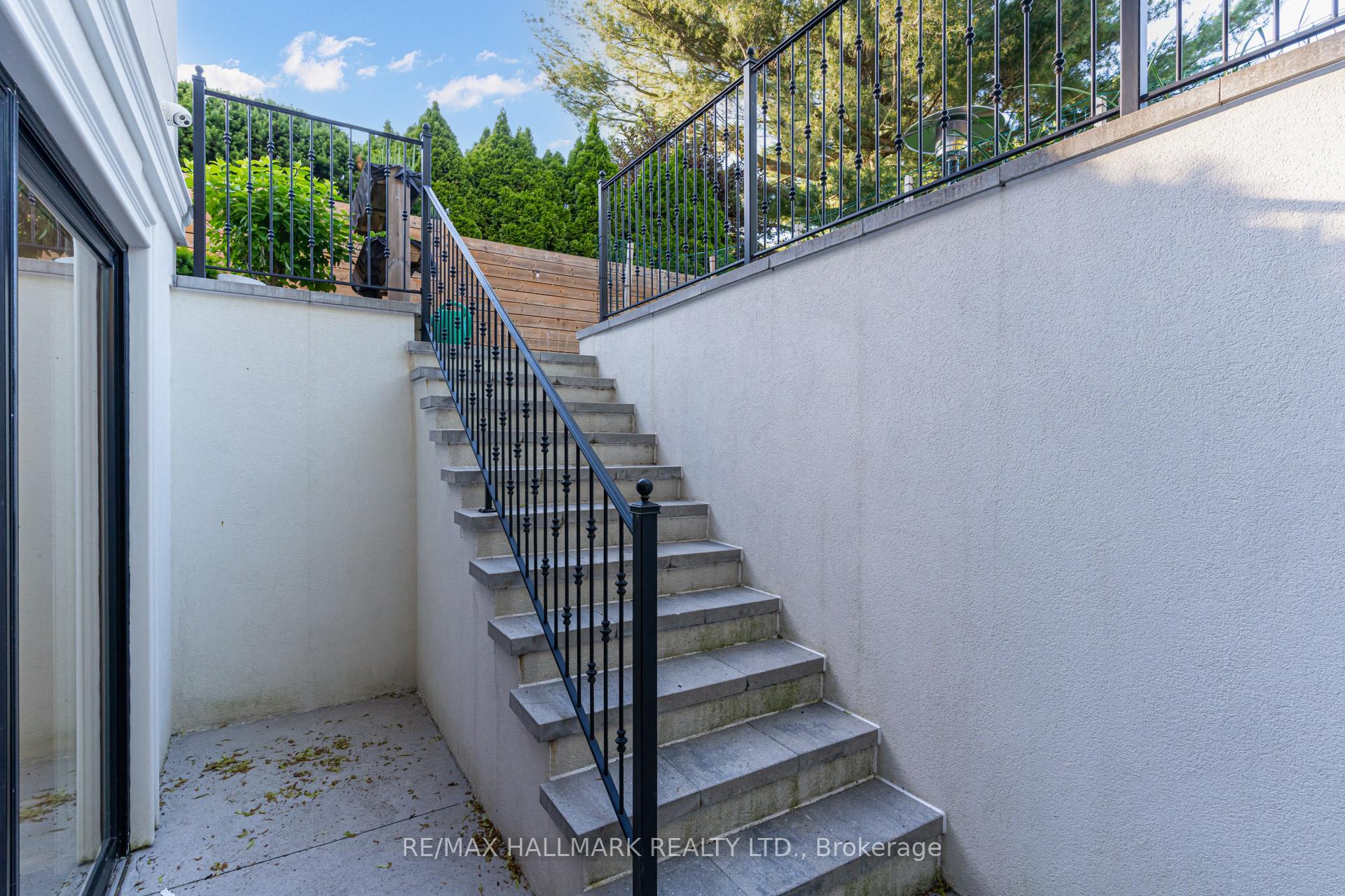 Photo 39 of 277 Belvenia Road, Burlington, Shoreacres — HOMEH