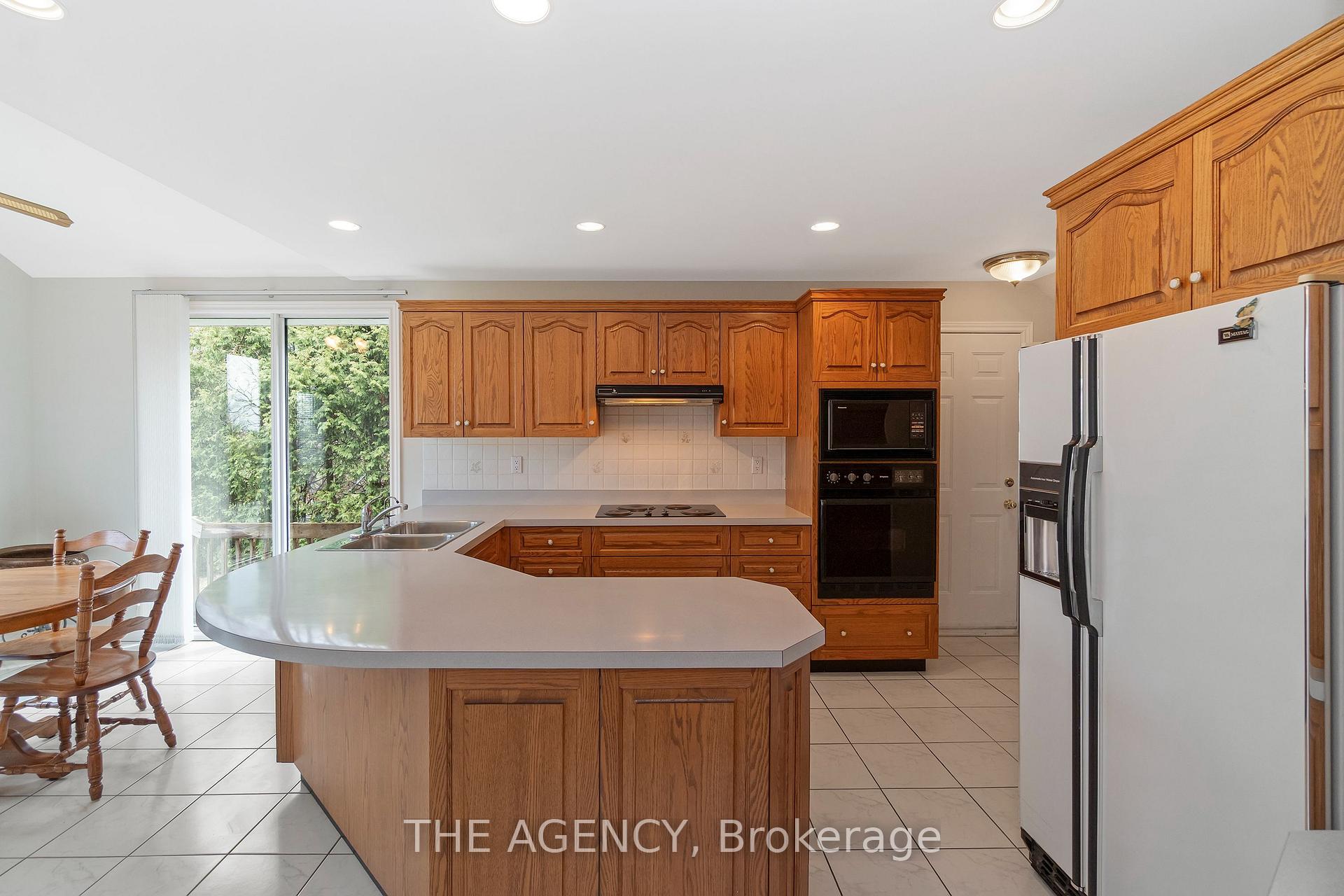 Photo 18 of 36 Buckingham Drive, Hamilton, Westcliffe — HOMEH