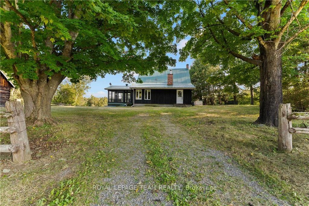 Photo of 105 Halliday Creek Road