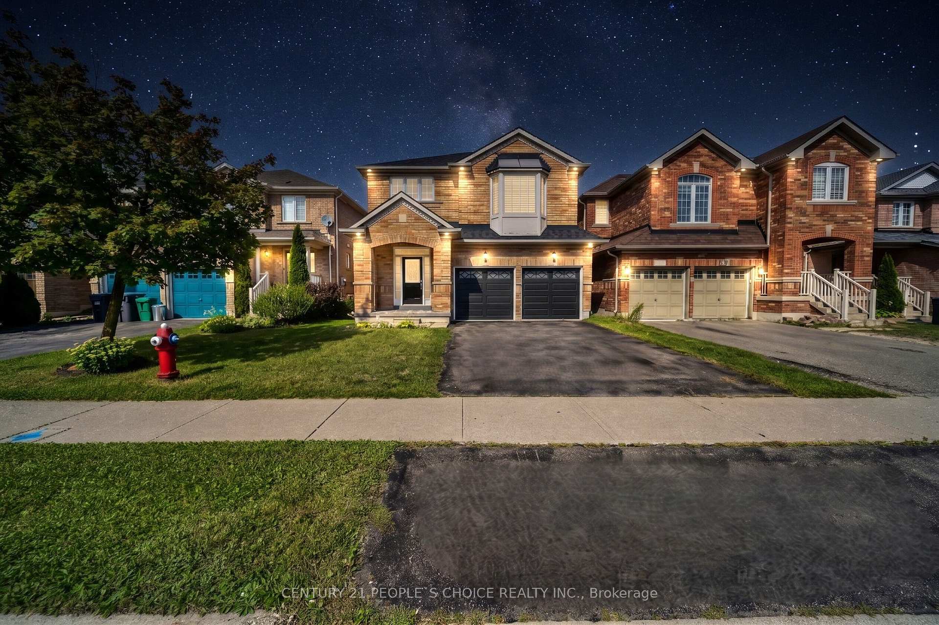 Photo 5 of 73 Crown Victoria Drive, Brampton, Fletcher's Meadow — HOMEH