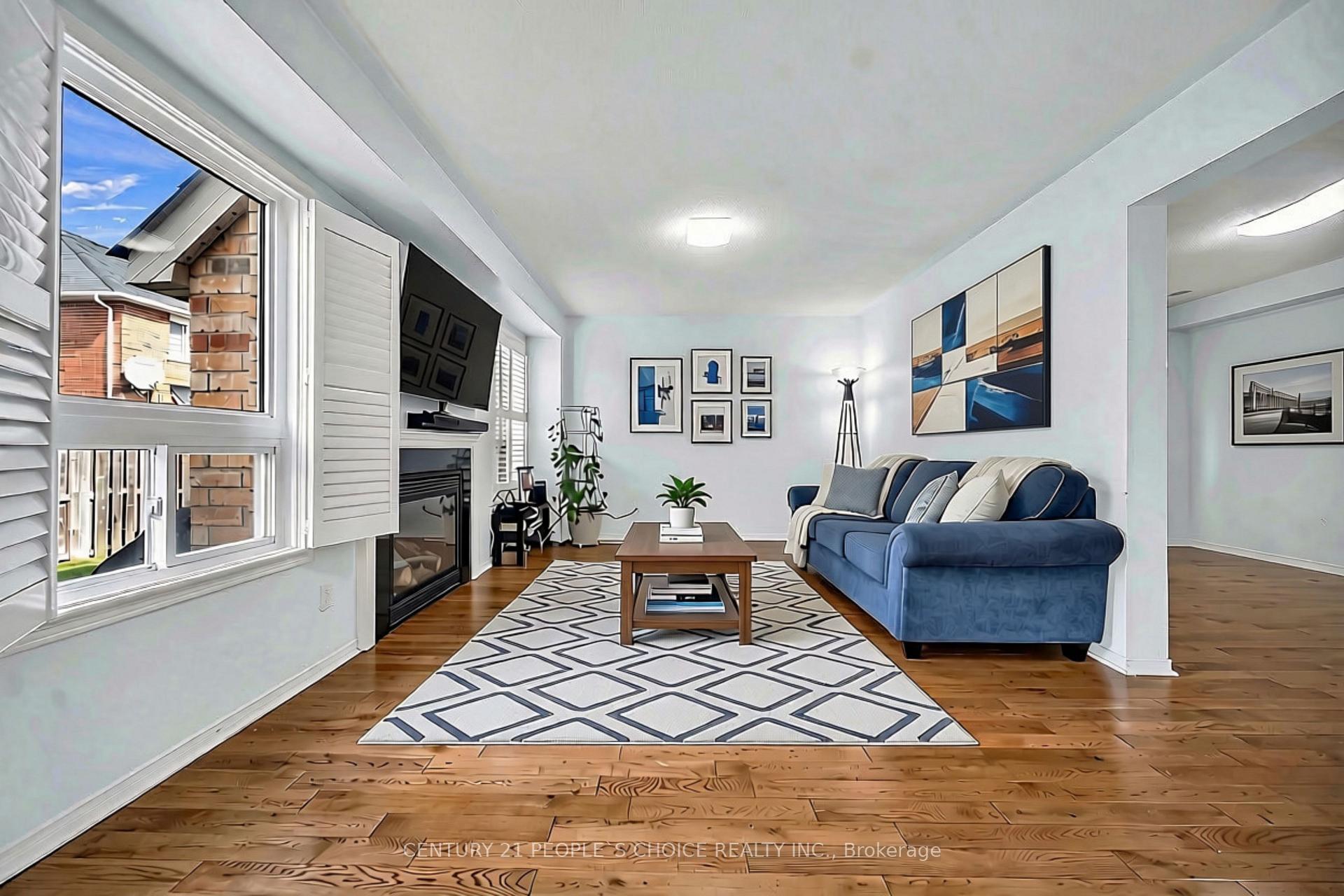 Photo 13 of 73 Crown Victoria Drive, Brampton, Fletcher's Meadow — HOMEH