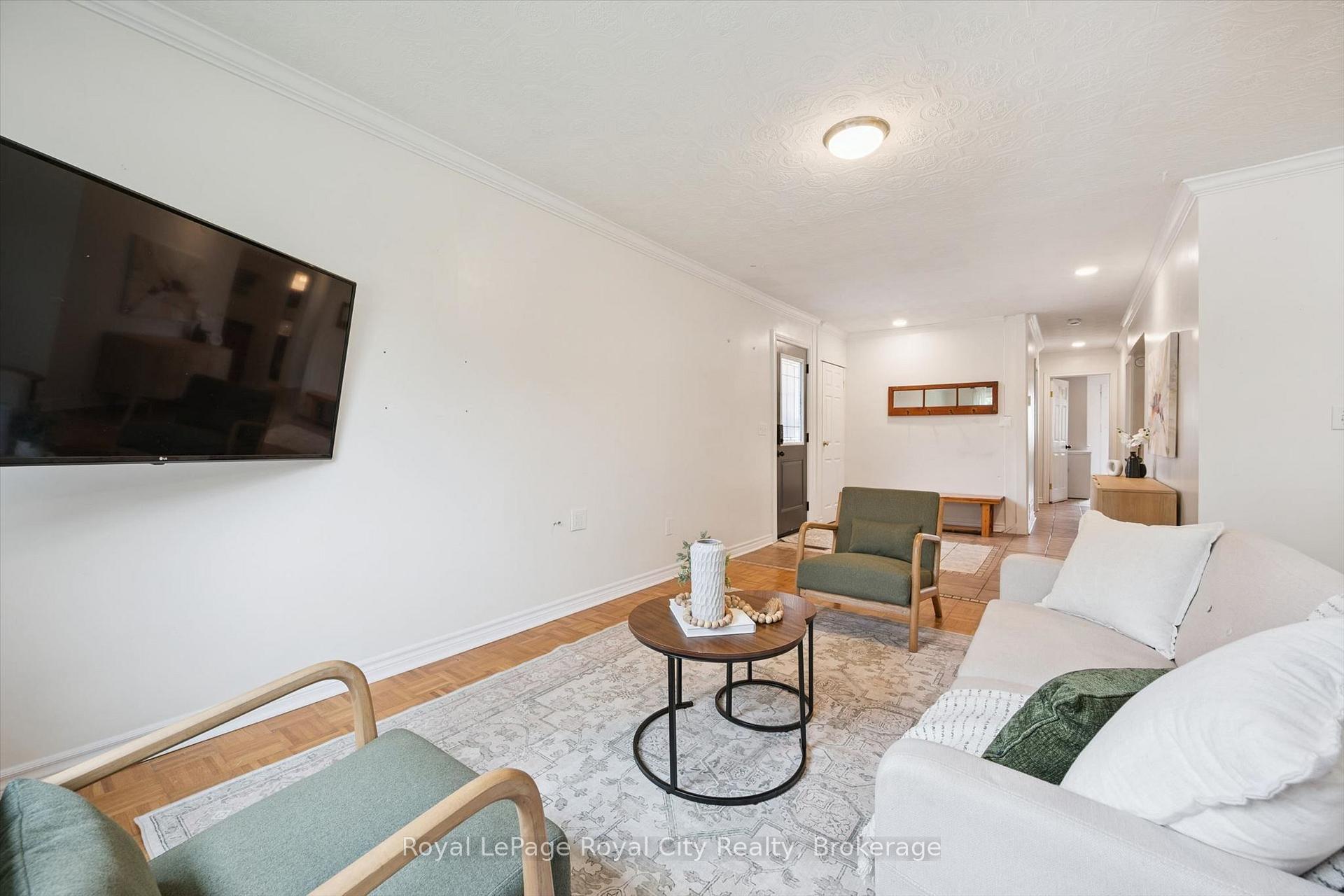 Photo 7 of 29 Mcilwraith Crescent, Guelph, Grange Road — HOMEH
