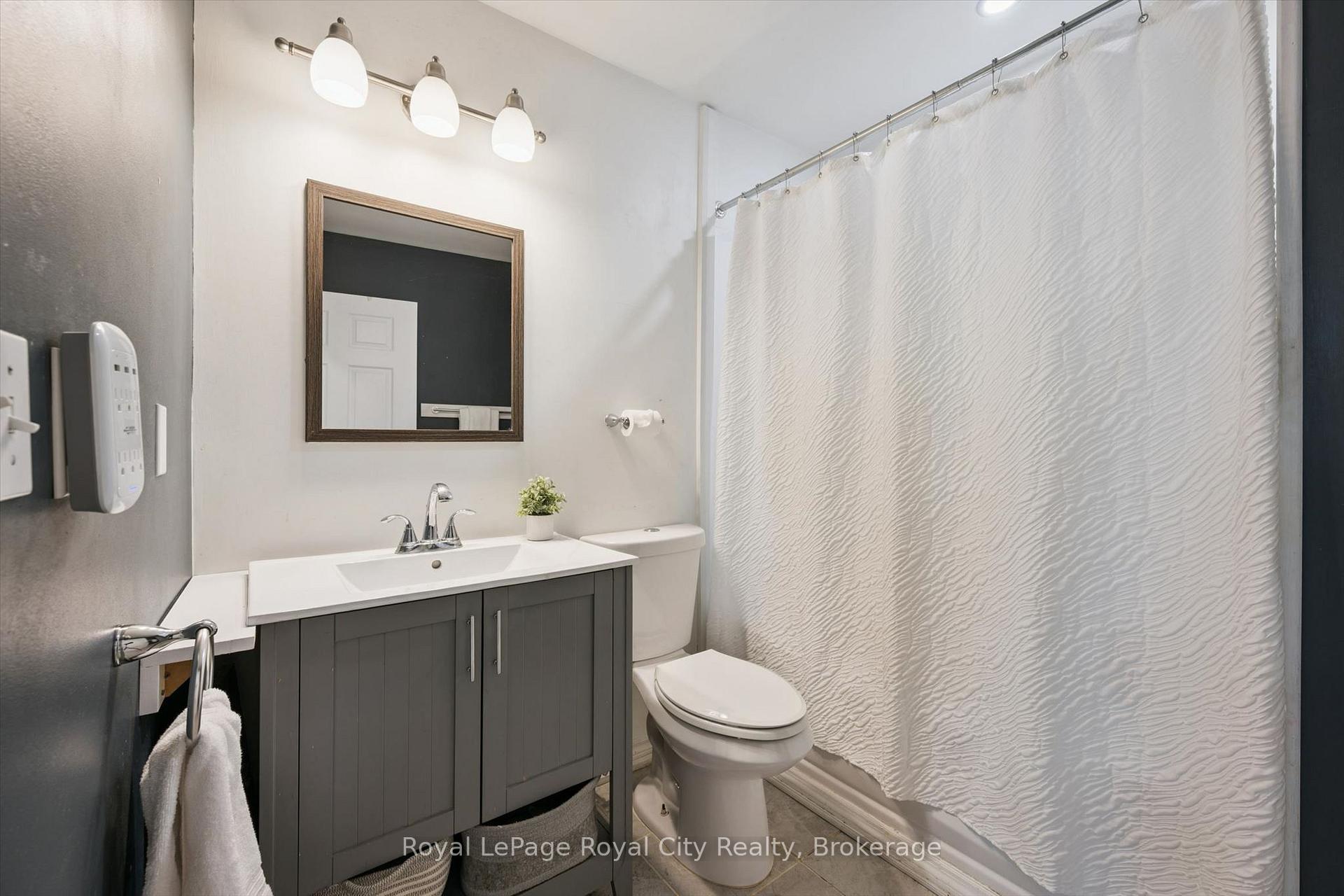 Photo 18 of 29 Mcilwraith Crescent, Guelph, Grange Road — HOMEH