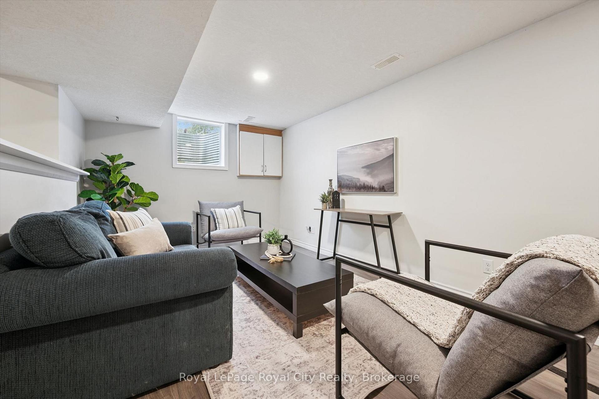 Photo 27 of 29 Mcilwraith Crescent, Guelph, Grange Road — HOMEH